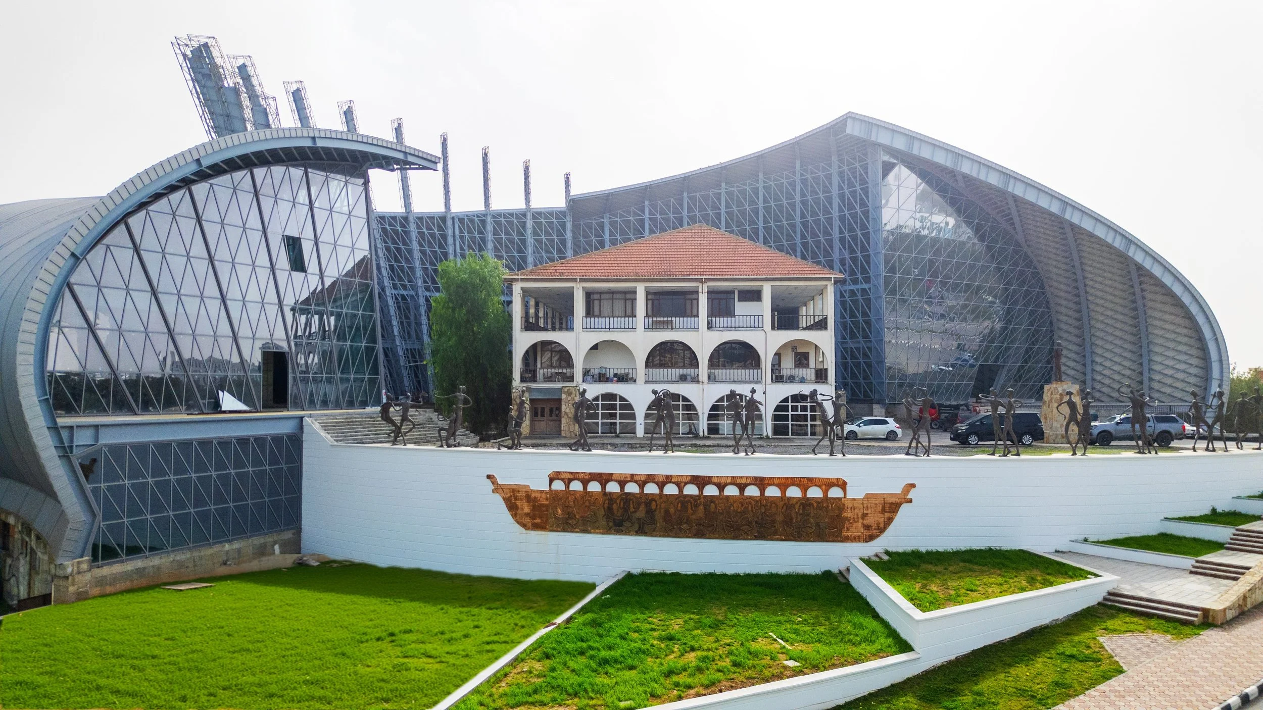 Yakın Doğu Üniversitesi Sanat Kütüphanesi 20 Temmuz’da açılacak