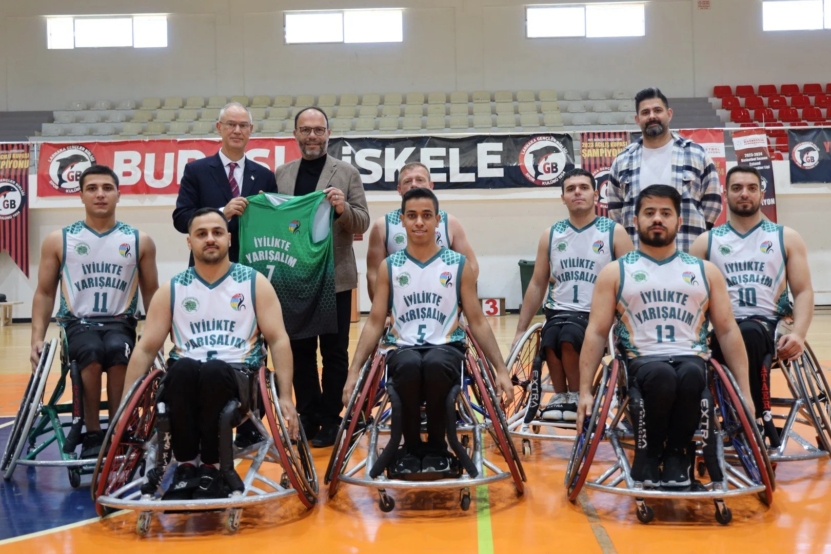 Farkındalık için sahaya çıktılar