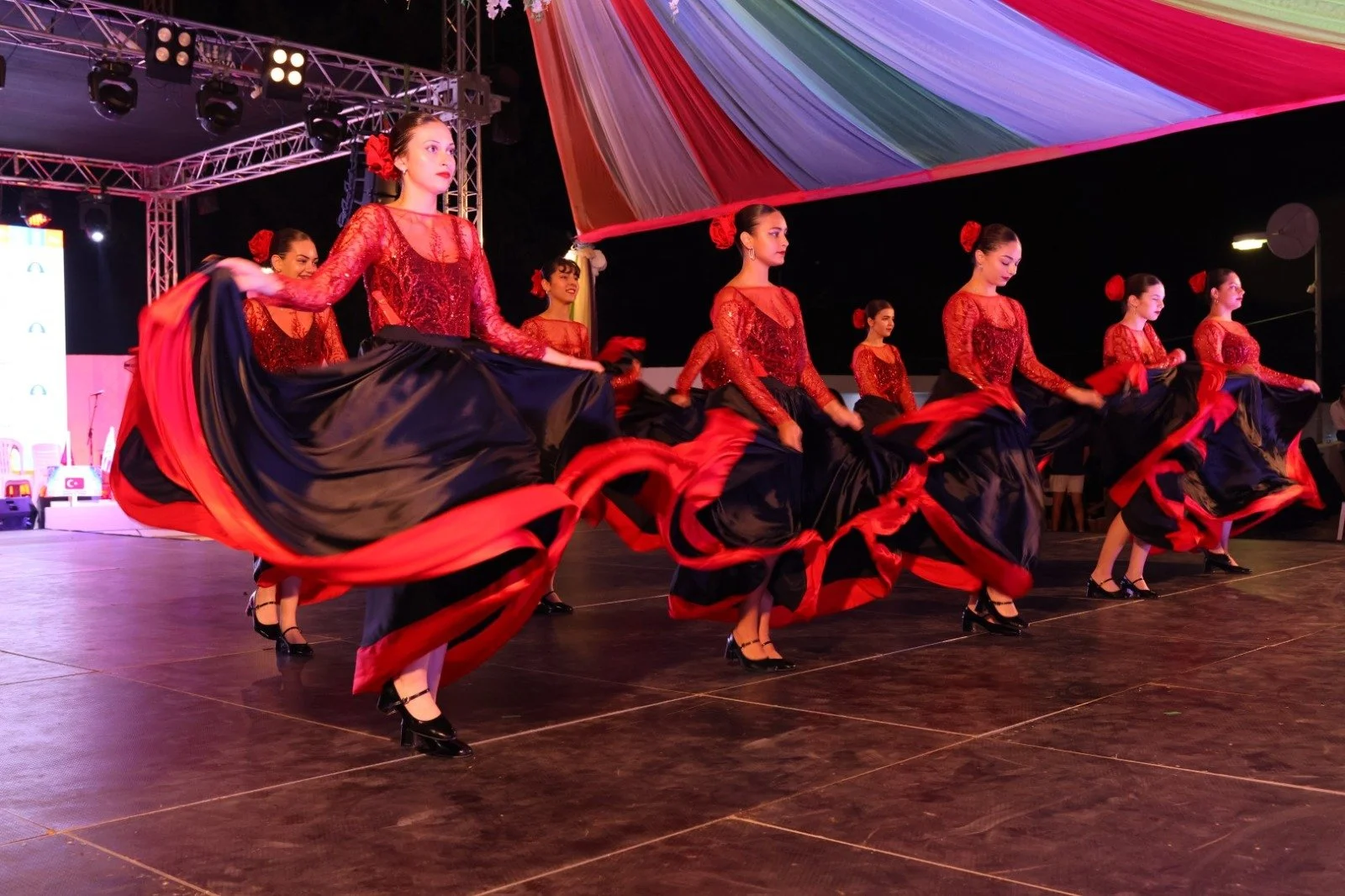 Yedi ülke, tek sahne, unutulmaz bir final…