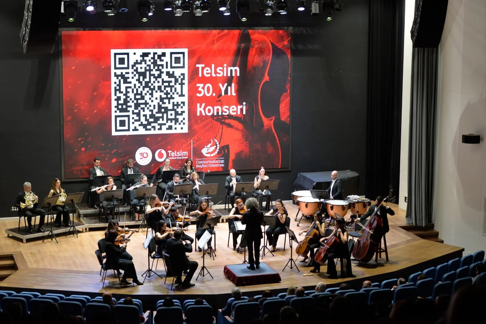 KKTC CSO’dan Telsim 30’uncu yıl konseri