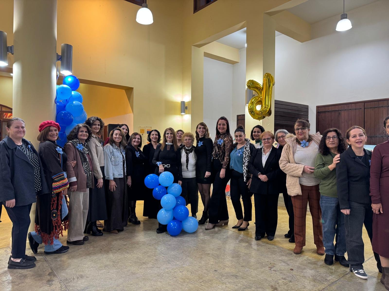 “Mavinin 16 Yıllık Yolculuğu” sergisi açıldı