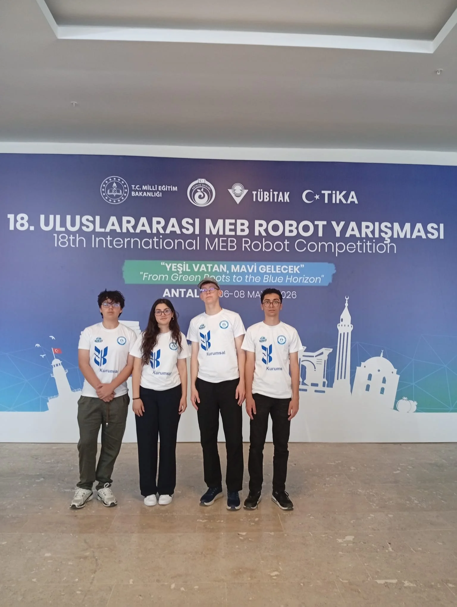 Hala Sultan İlahiyat Koleji öğrencileri, Uluslararası MEB Robot Yarışması’na katıldı