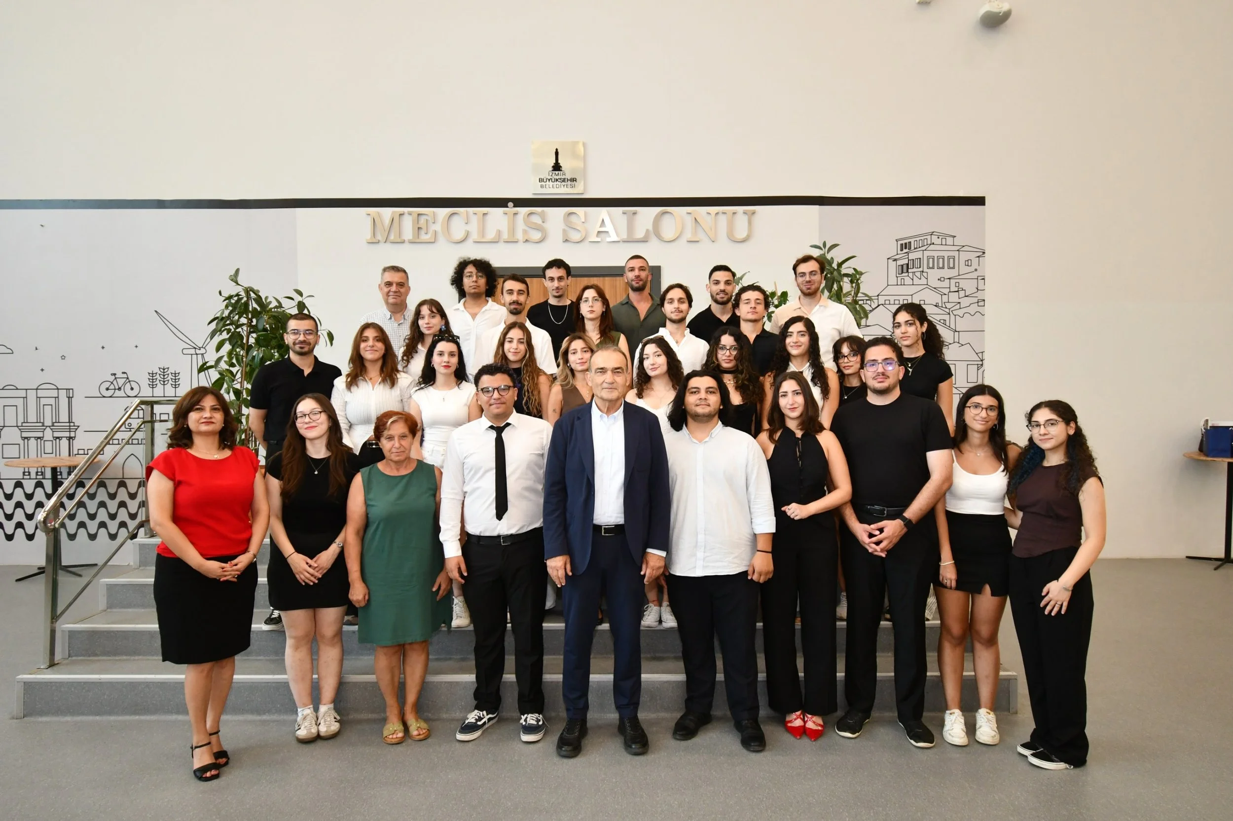 Gençler İzmir’de buluştu