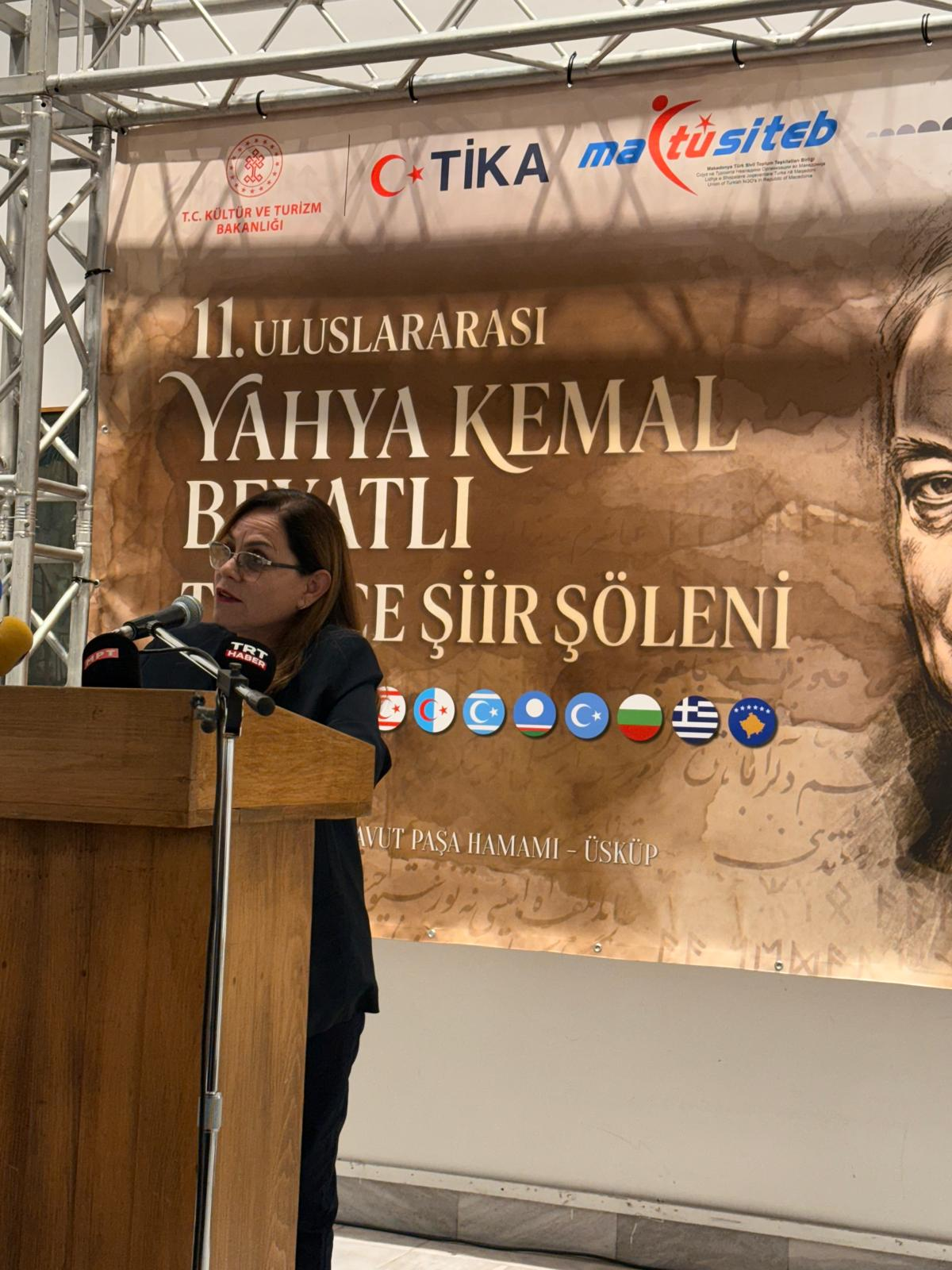 Şair Feyzan Korur KKTC’yi Üsküp’te temsil etti