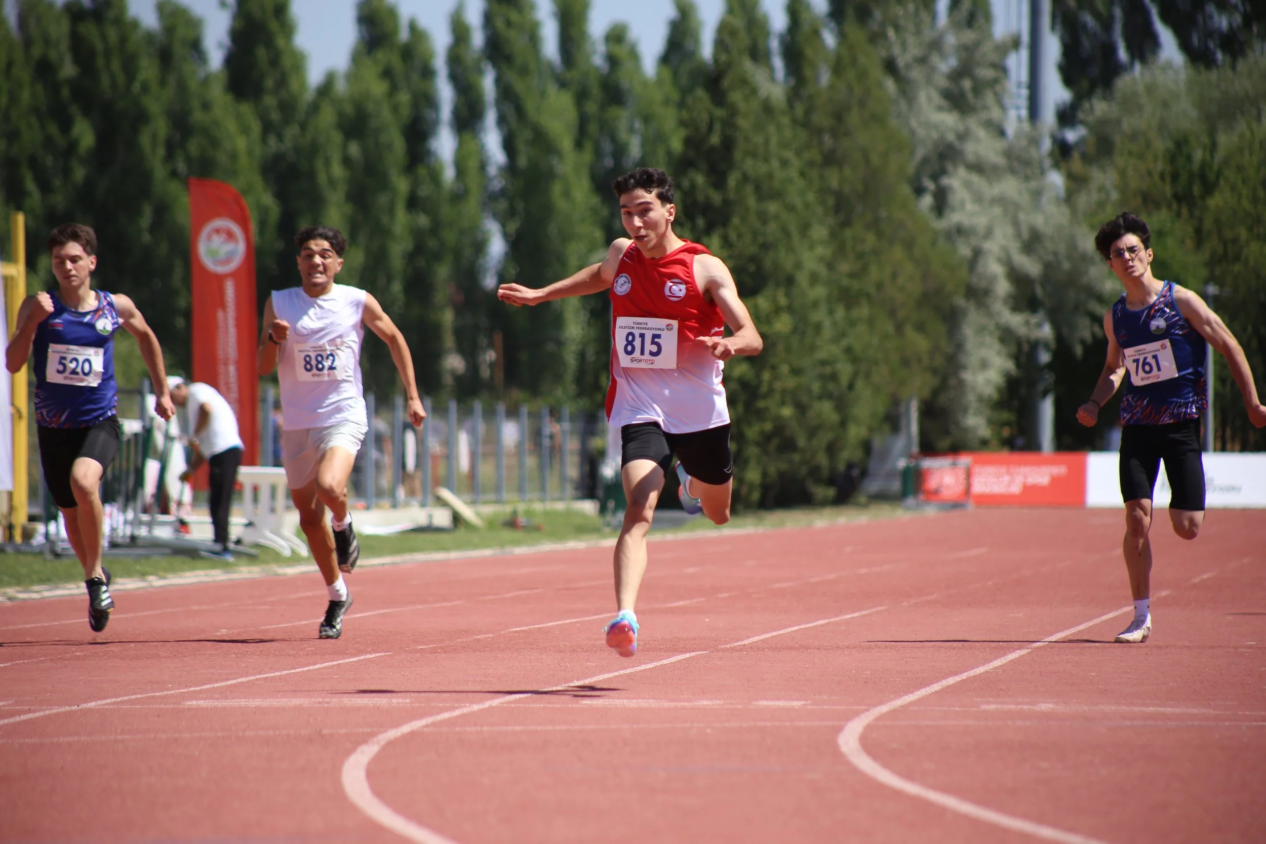 Mert ve Arda finale yükseldi
