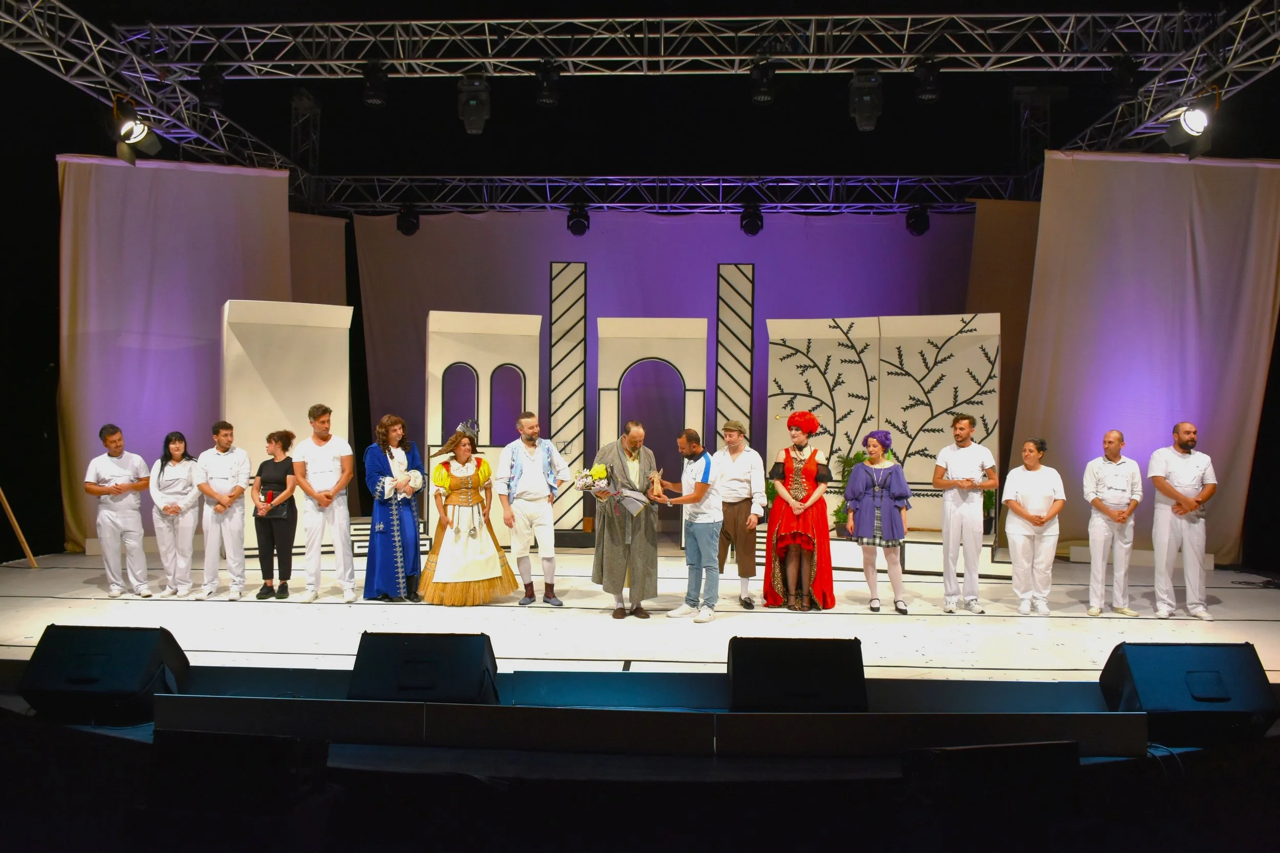 "22. Kıbrıs Tiyatro Festivali", Huysuz oyunu ile final yaptı