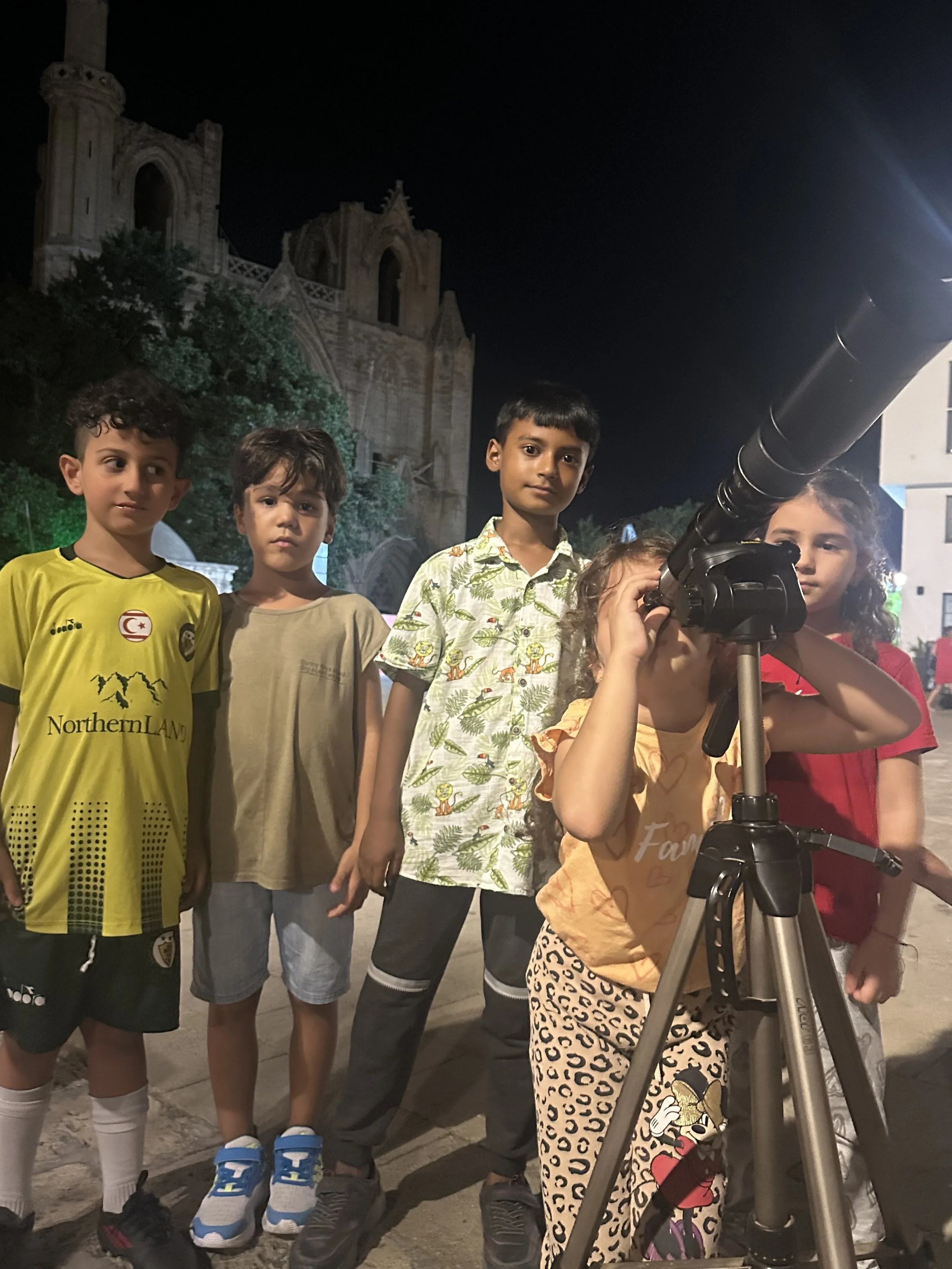 SAMTAY Vakfı, gökyüzü gözlem programı düzenledi