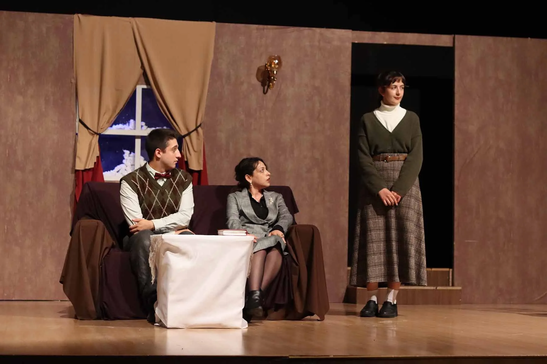 “Fare Kapanı” DAÜ'de sahnelendi