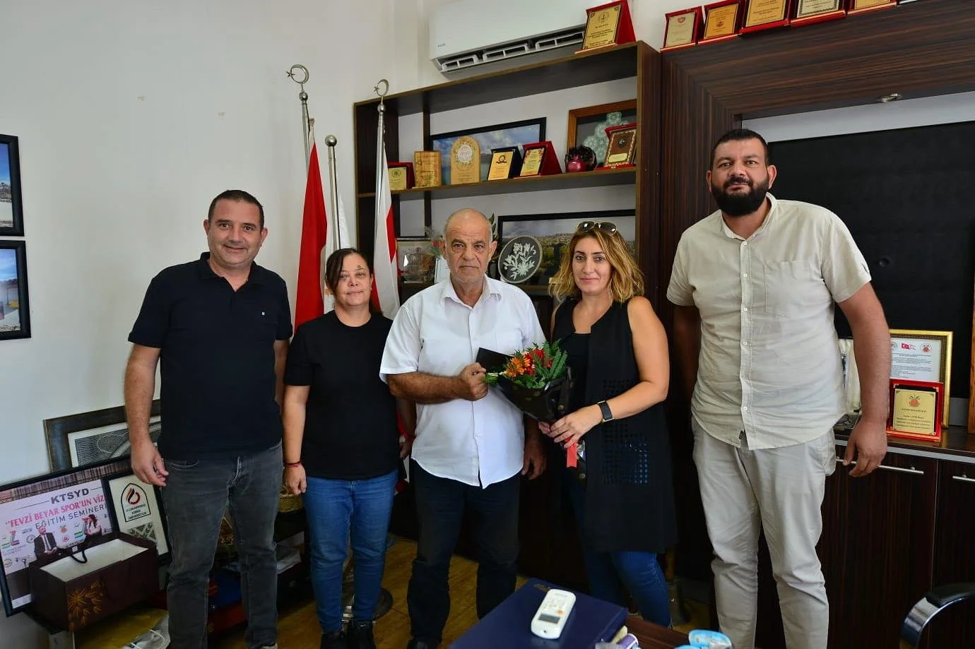 Denizli Spor Kulübü’nden Lefke Belediye Başkanı’na ziyaret