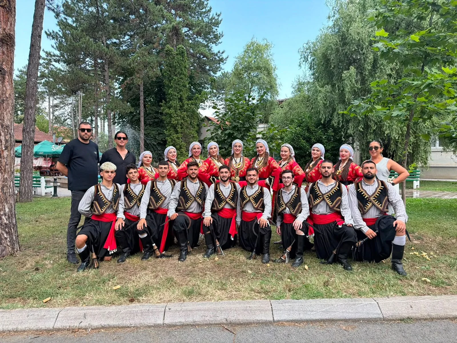 LAÇ Belediyesi Halk Dansları Topluluğu Sırbistan’daki Uluslararası Festivale katıldı