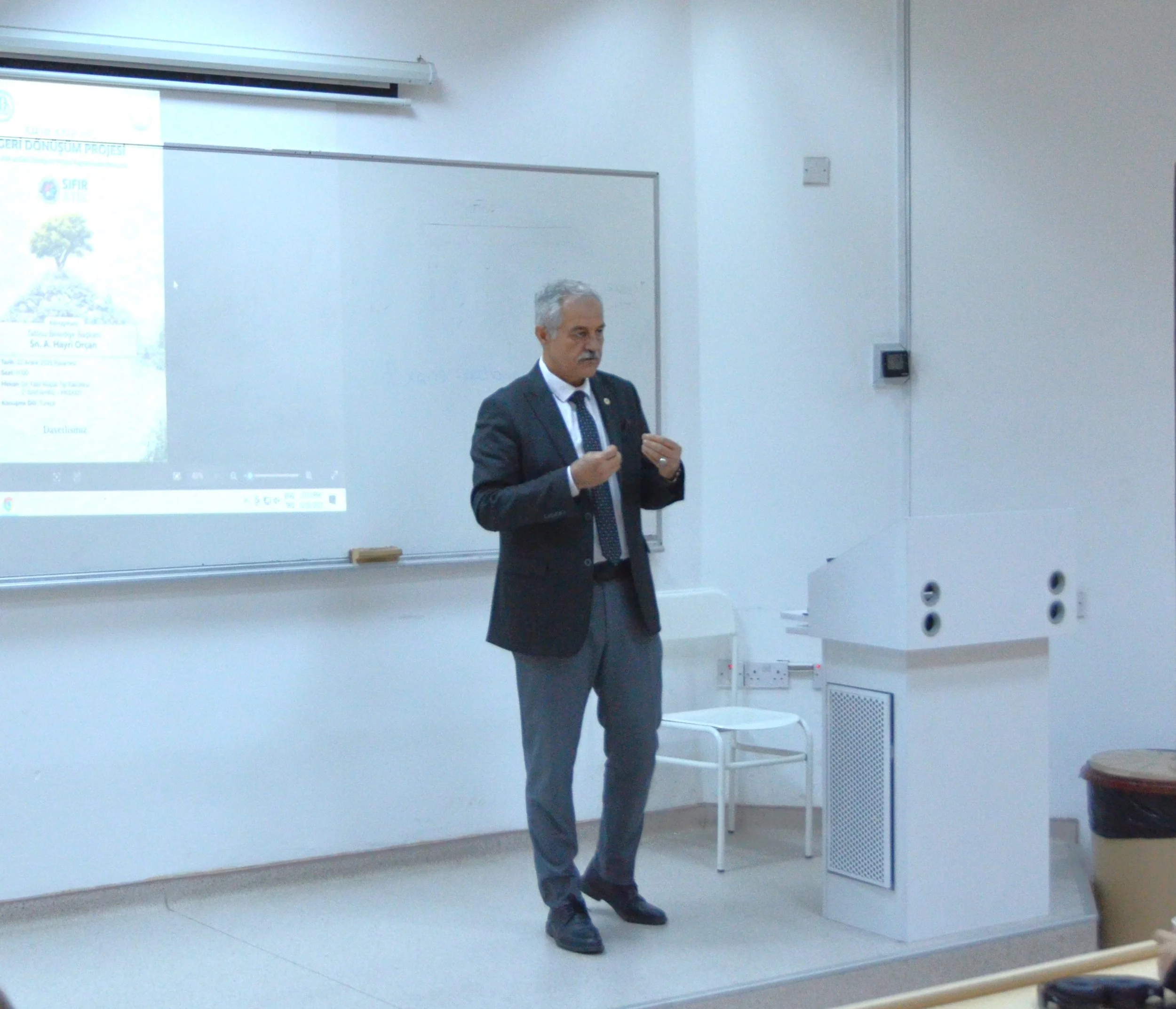 DAÜ Tıp Fakültesi öğrencilerine Başkan Hayri Orçan’dan “sıfır atık” sunumu