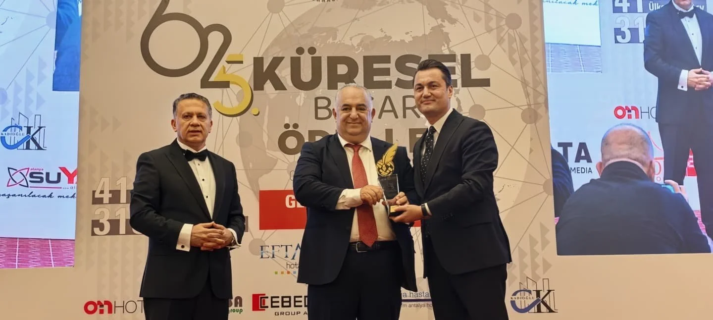 Ertan Birinci’ye Antalya’da ödül…