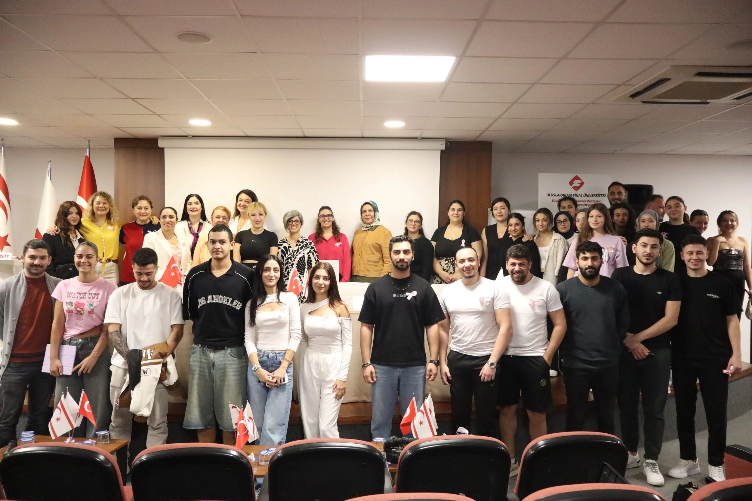 Uluslararası Final Üniversitesi’nde meme kanseri farkındalık etkinliği gerçekleşti