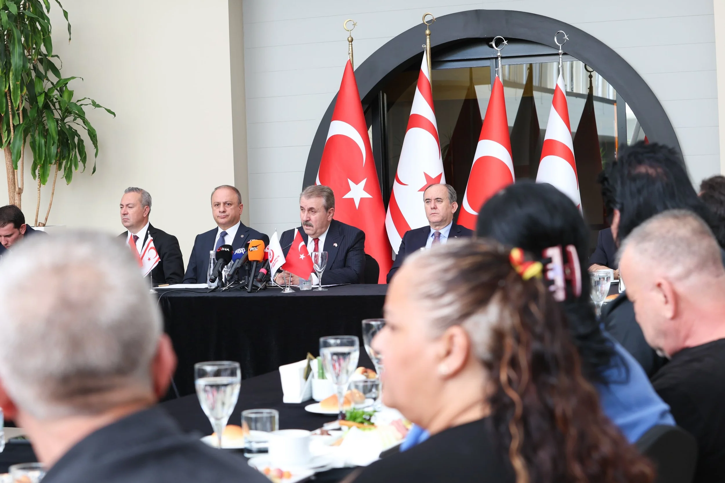 BBP Genel Başkanı Destici basın toplantısı düzenledi