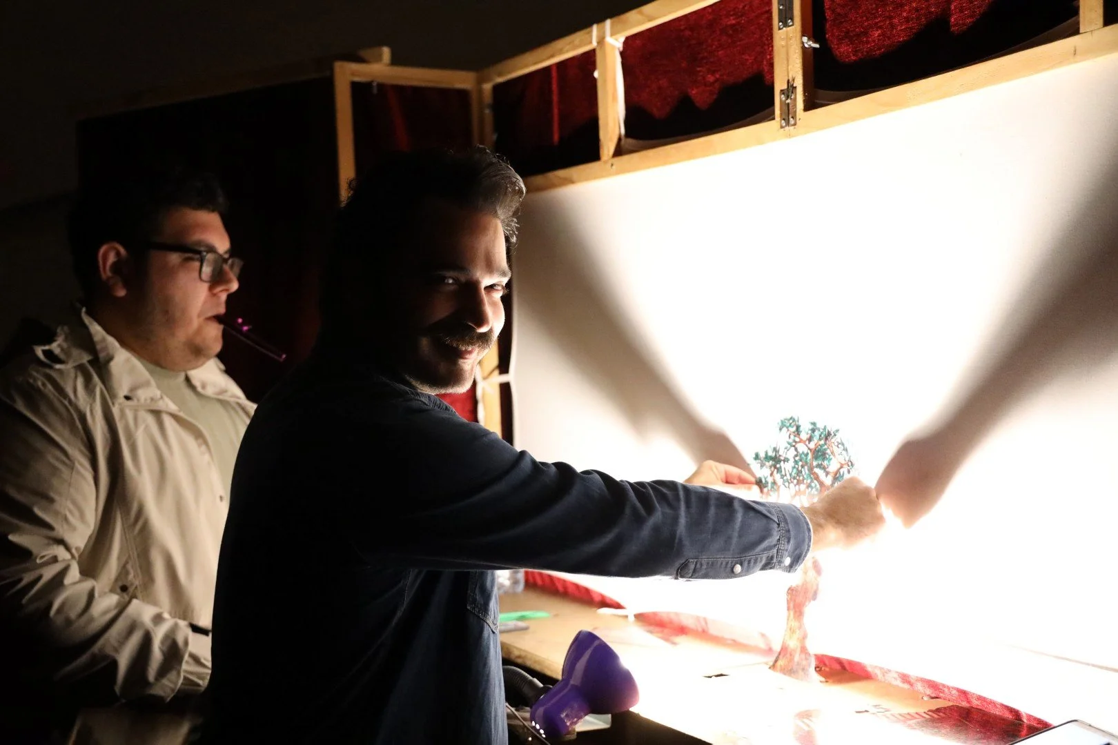 İzel Seylani, Karagöz’ü çocuklarla buluşturmaya devam ediyor