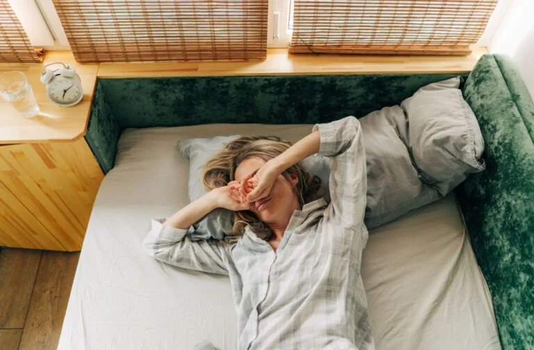 Why Are My Eyes Dry When I Wake Up?