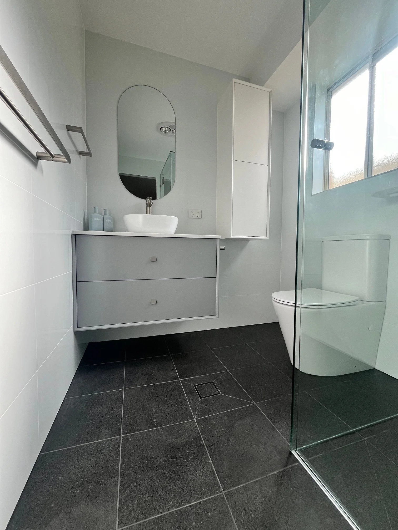 Bathroom - Hunterview