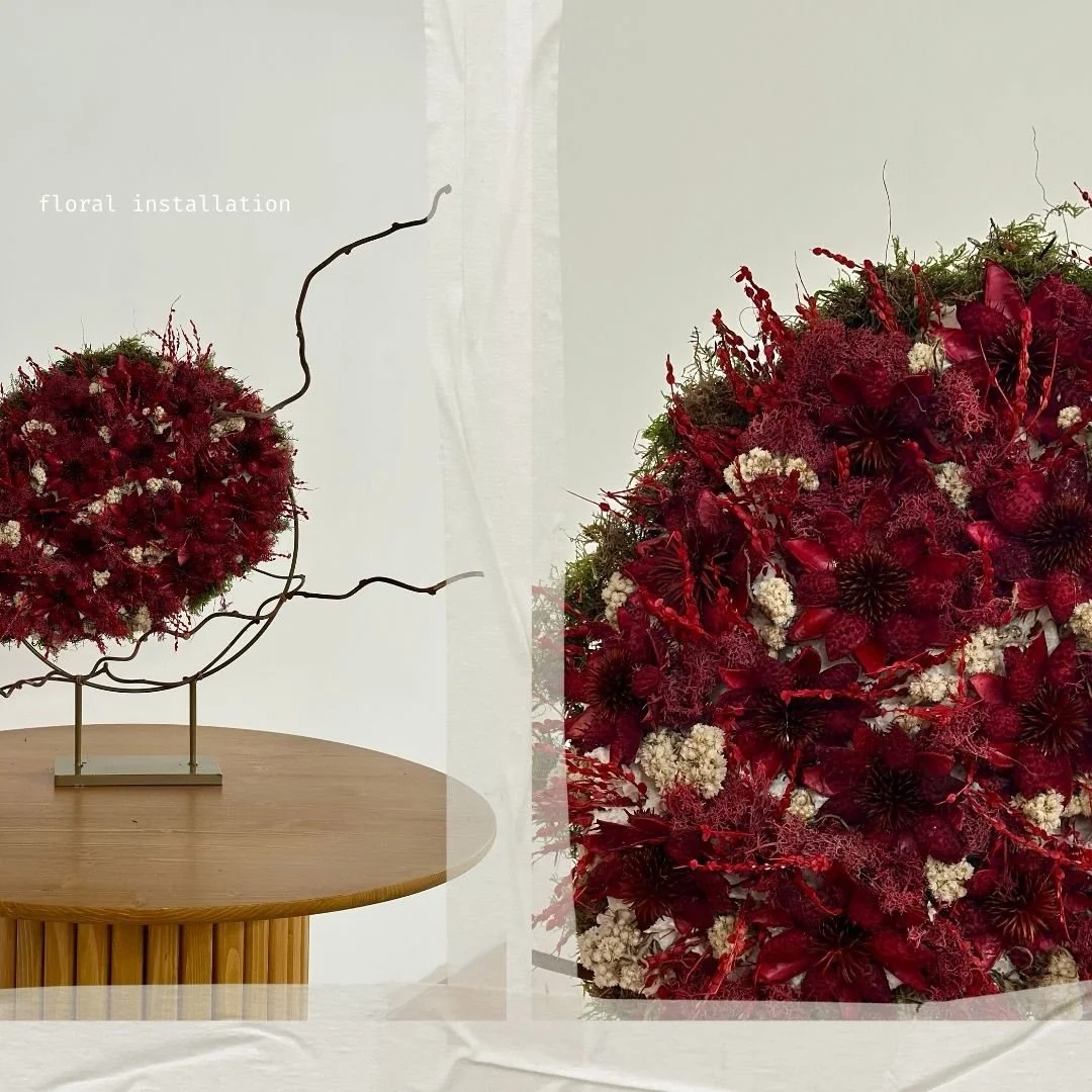 Materia che diventa forma. Forma che abita lo spazio.
Floral installation per lo showroom di @olivia_catering_events pensata come esperienza visiva tra luce ed equilibrio.