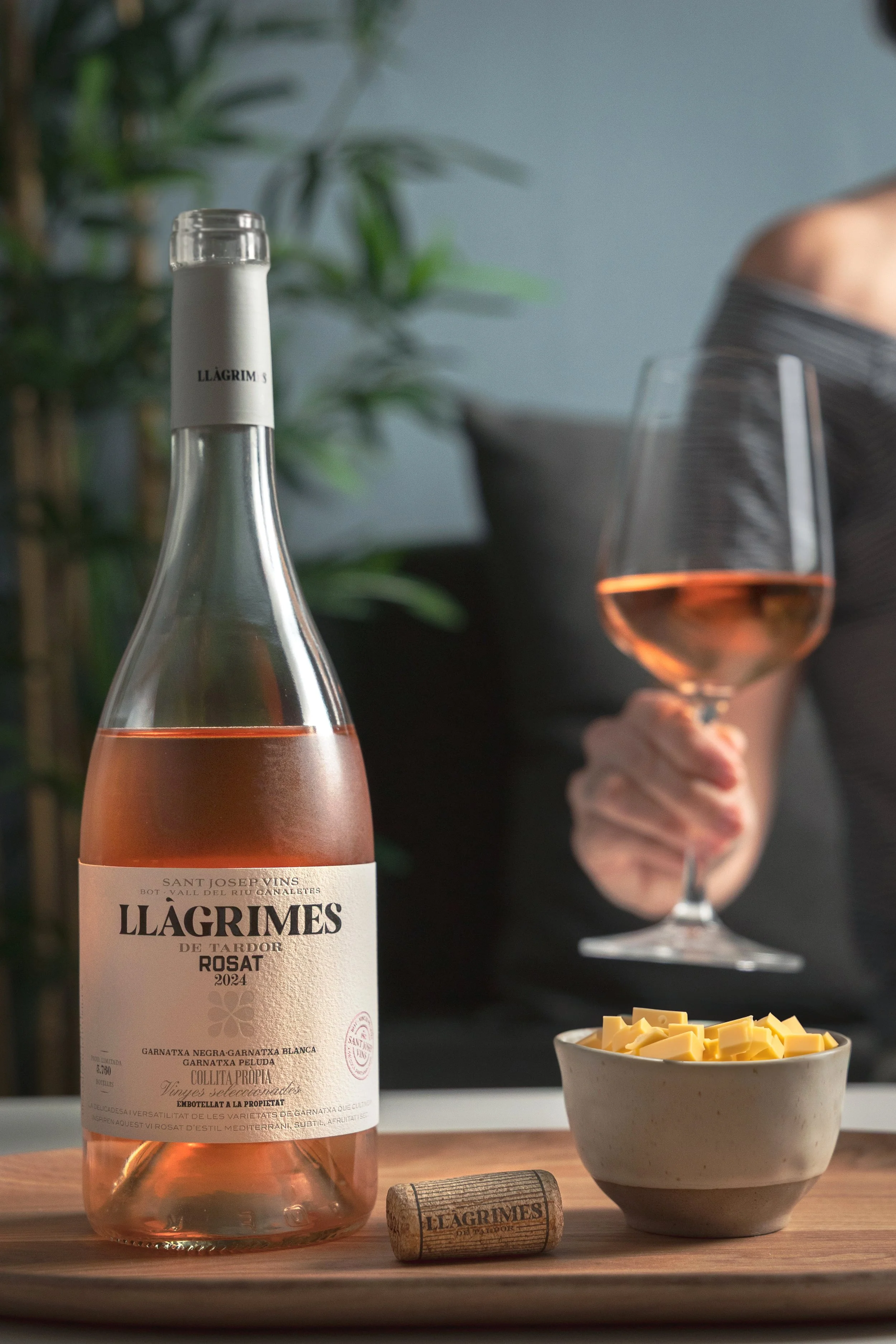 Llagrimes de tardor rosat_Lifestyle_alta_OK.jpg