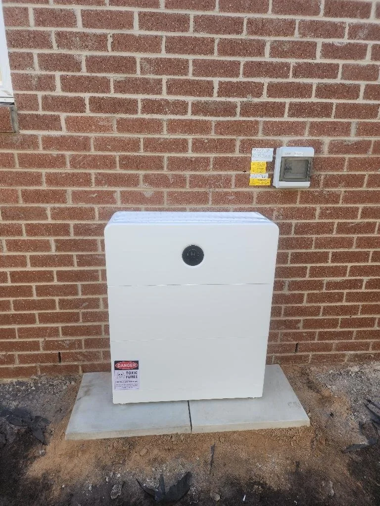 8.55kW residential battery installation completed by Livesay Electrical in Springvale South