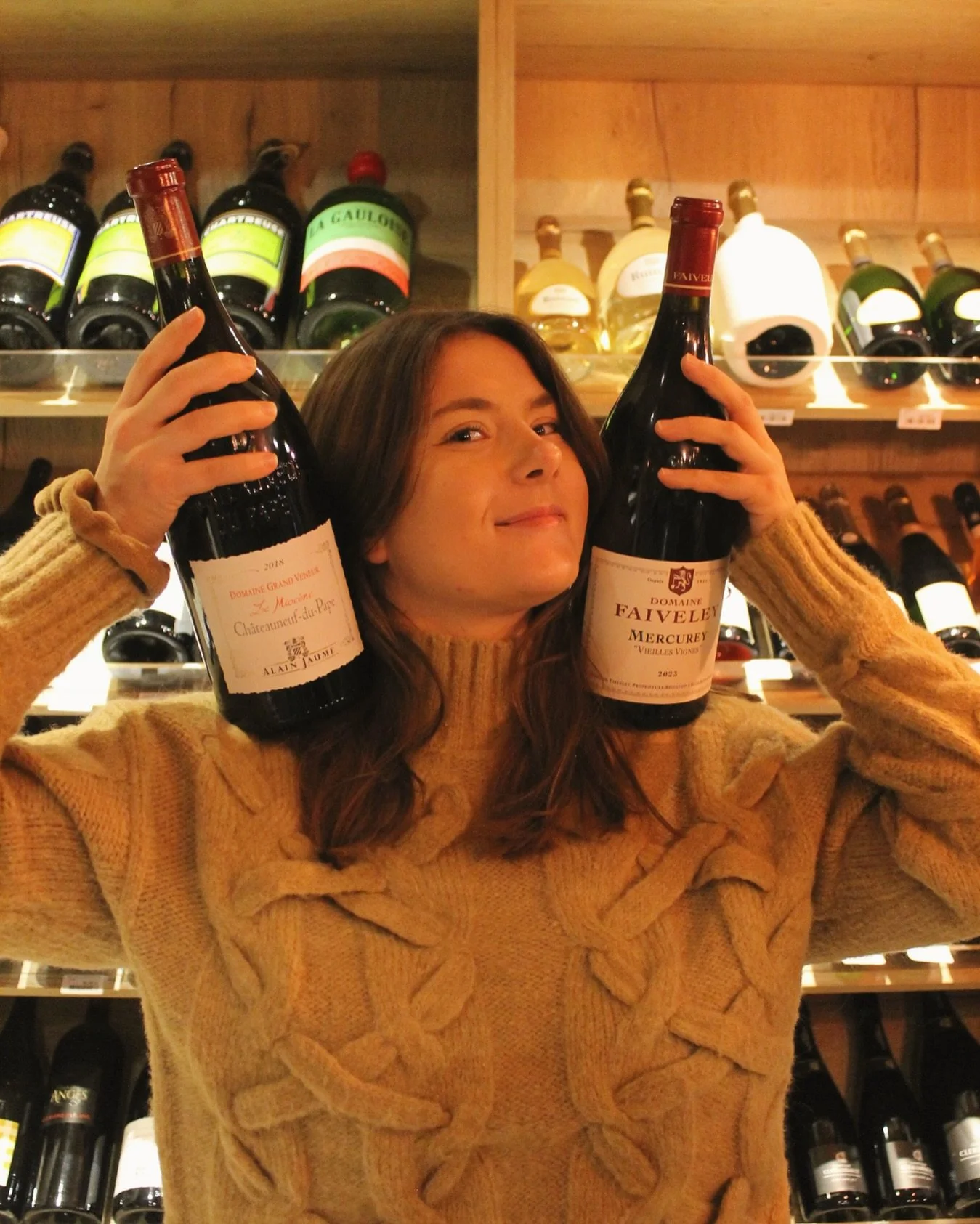 En retard sur les cadeaux de no&euml;l ?
T&rsquo;inqui&egrave;te, on a toujours une bonne bouteille ou une belle id&eacute;e en r&eacute;serve. 😉

#lemyls #passinsarandon #cadeauderniereminute #caveavin #epiceriefine #bonmoment #mylsvibes