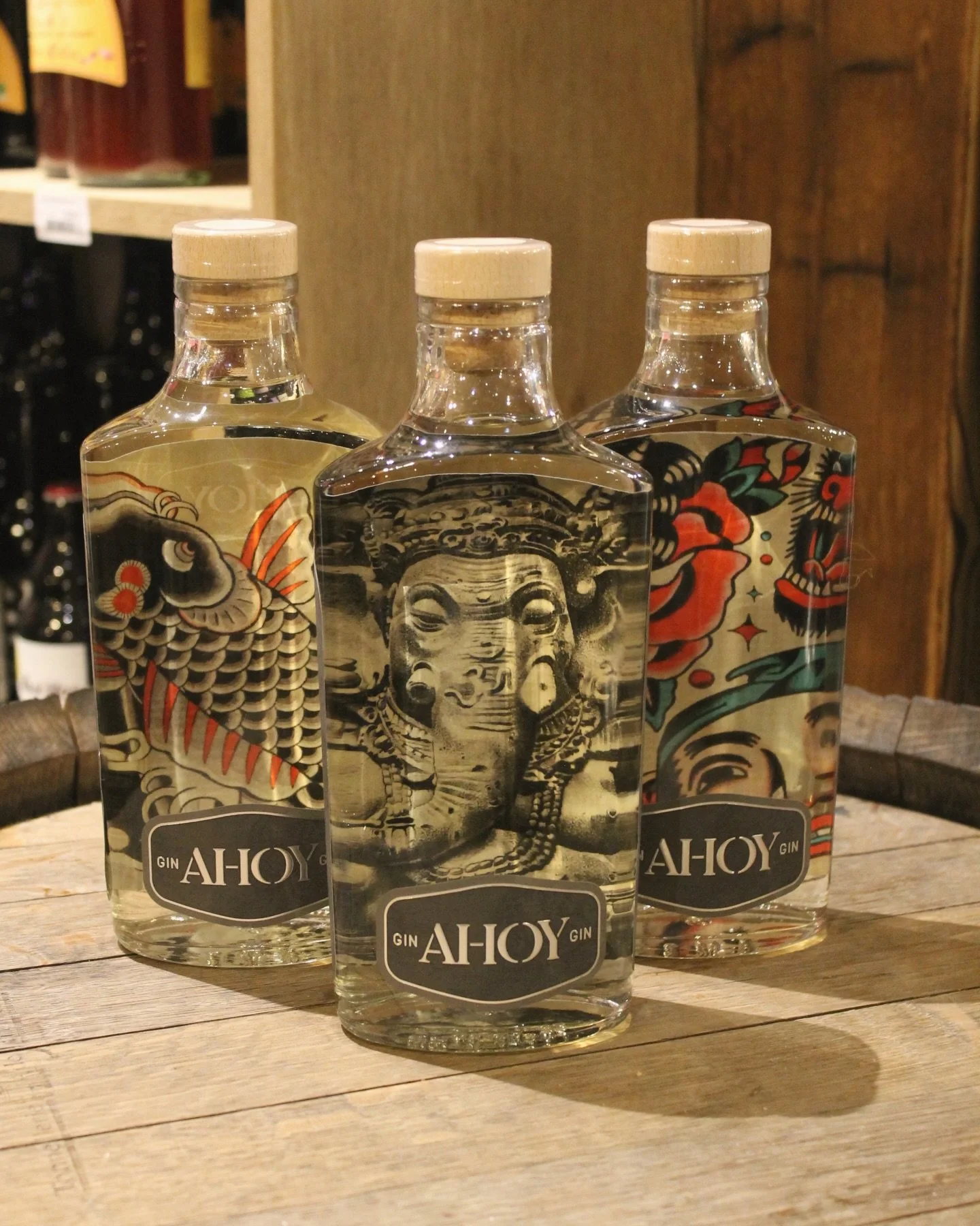 On vous montre quelques p&eacute;pites&hellip;
mais clairement, il y en a beaucoup plus &agrave; d&eacute;couvrir sur place. 😏

#lemyls #passinsarandon #ginengine #gin #baravin bonmoment mylsvibes