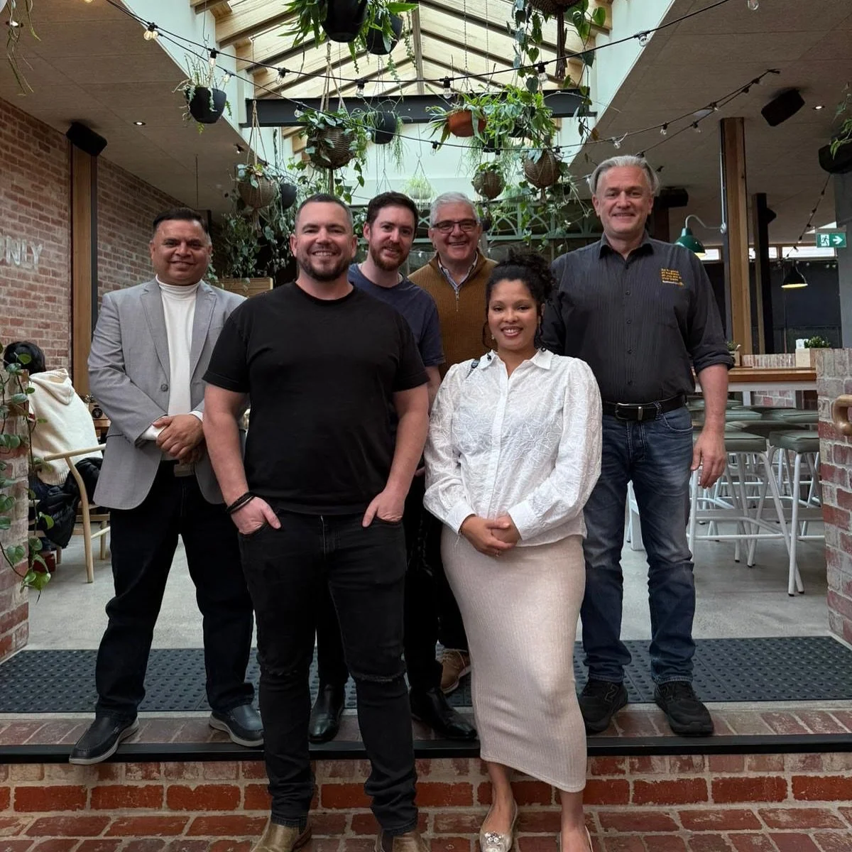 Building business at @lux.vip.events co working day 👌