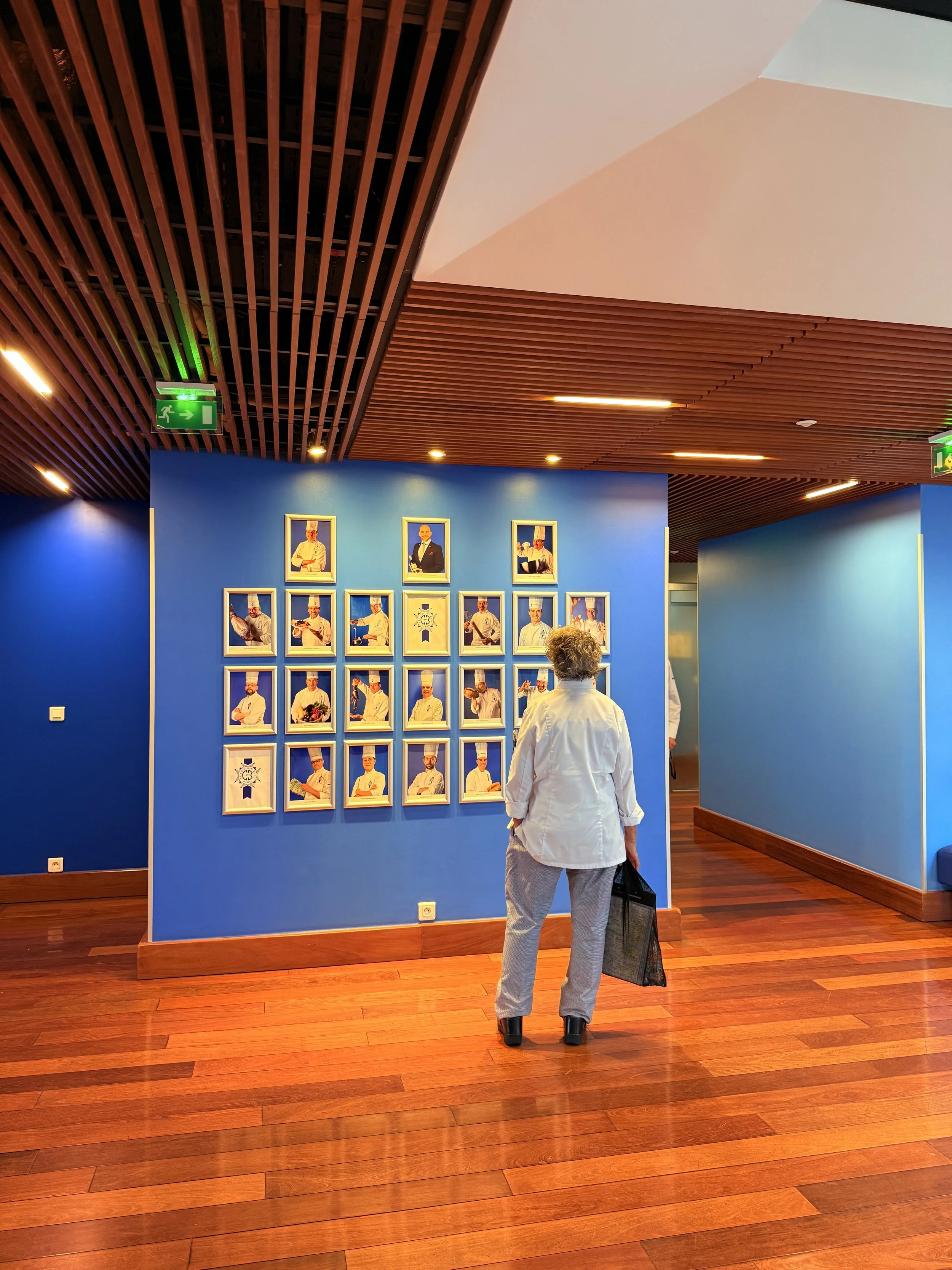 Decanting an experience