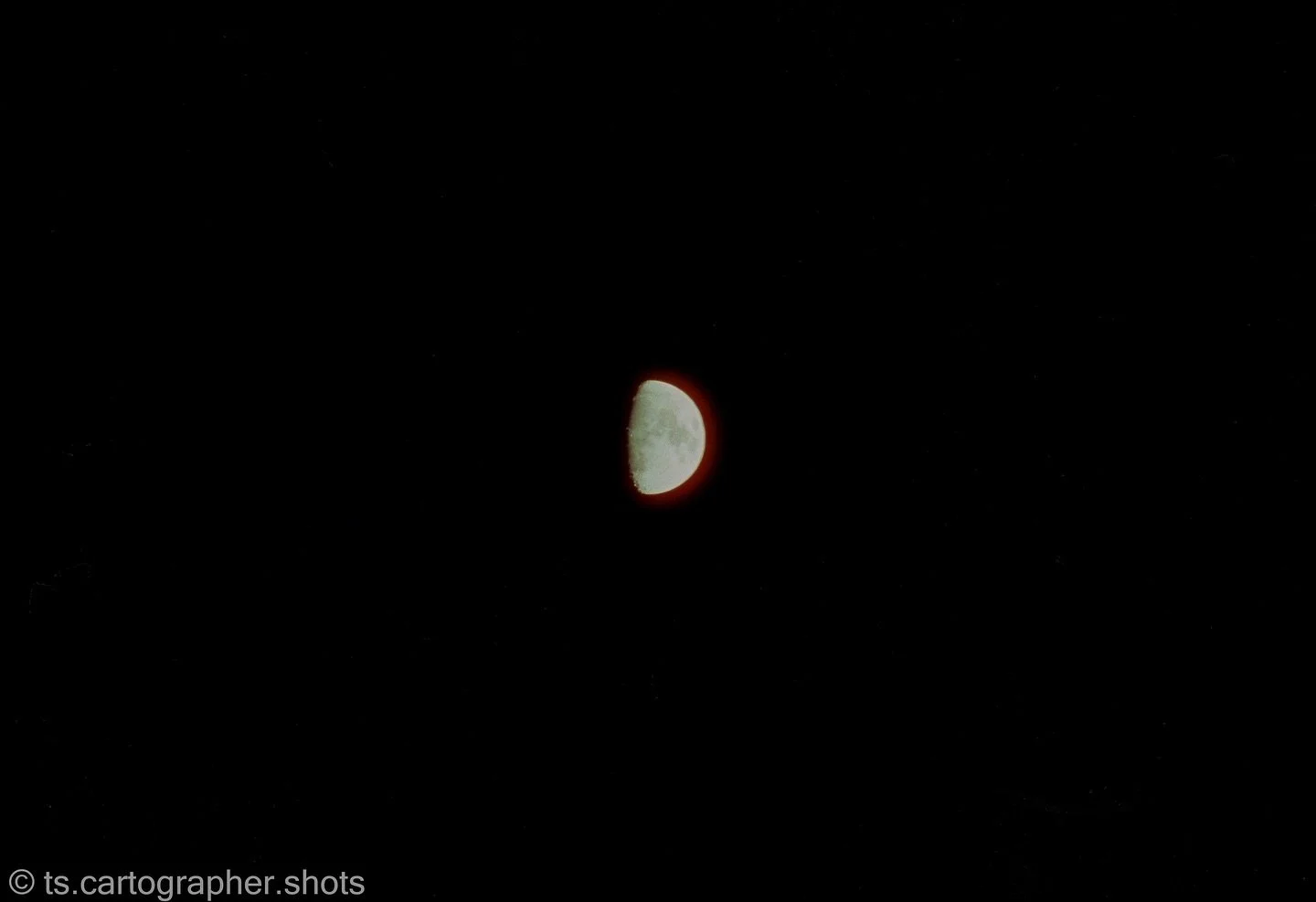 &ldquo;We are going to steal&hellip; pause for effect&hellip; THE MOON!&rdquo;

📸 - Canon AT-1
🎞️ - CineStill 800T
🔎 - Kalimar FD 60-300mm f/4 - f/22
🔎 - Canon FD 50mm f/1.8 - f/16

#denver #colorado #35mmfilm #cinestillfilm #cinestill800 #photog