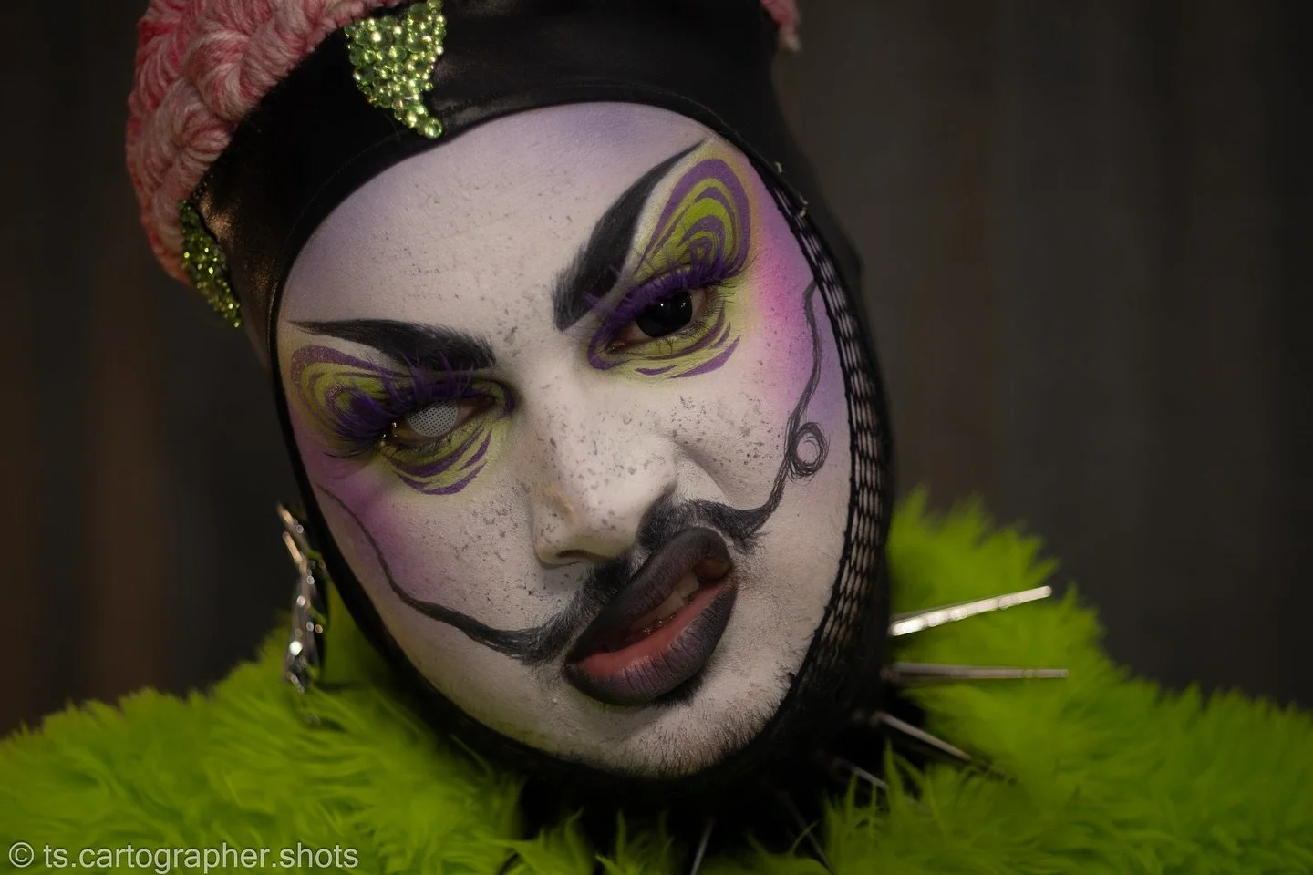 She&rsquo;ll get ya! 😜 @the.lstrang 

📸 - Canon EOS R50
🔎 - Canon FD 50mm f1.8

#denver #drag #zombieboy #colorado #photography