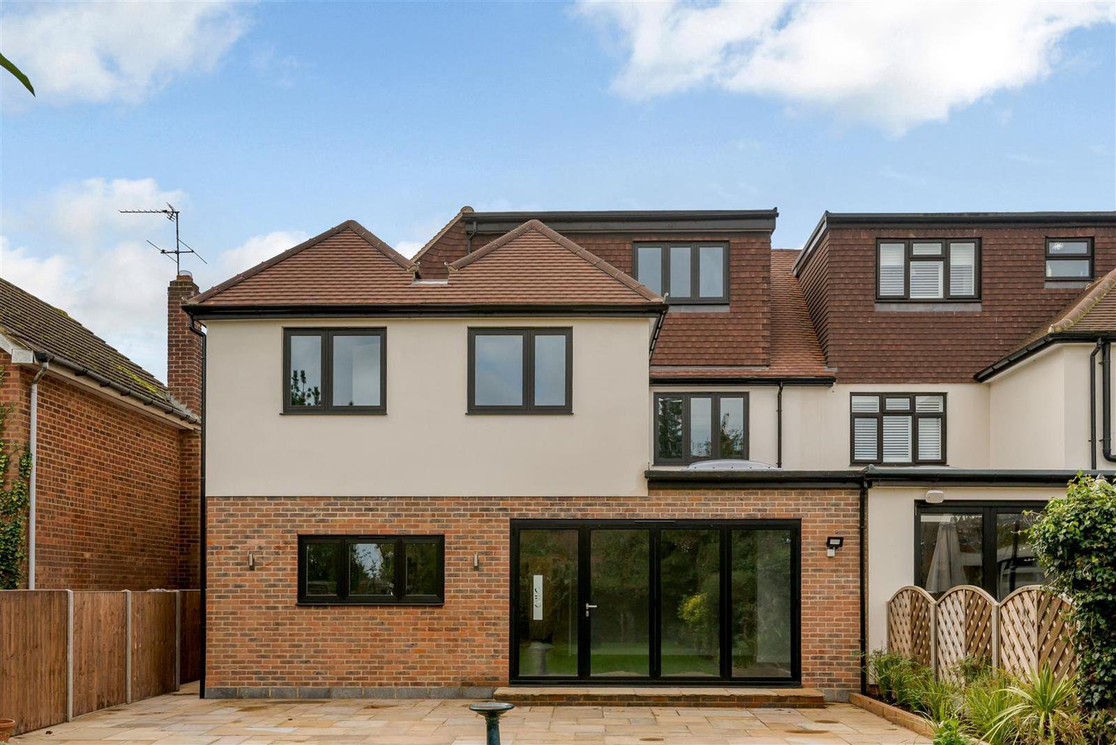 4735a781-1e5e-45f4-939a-9f7f69427ab9 (2).JPG