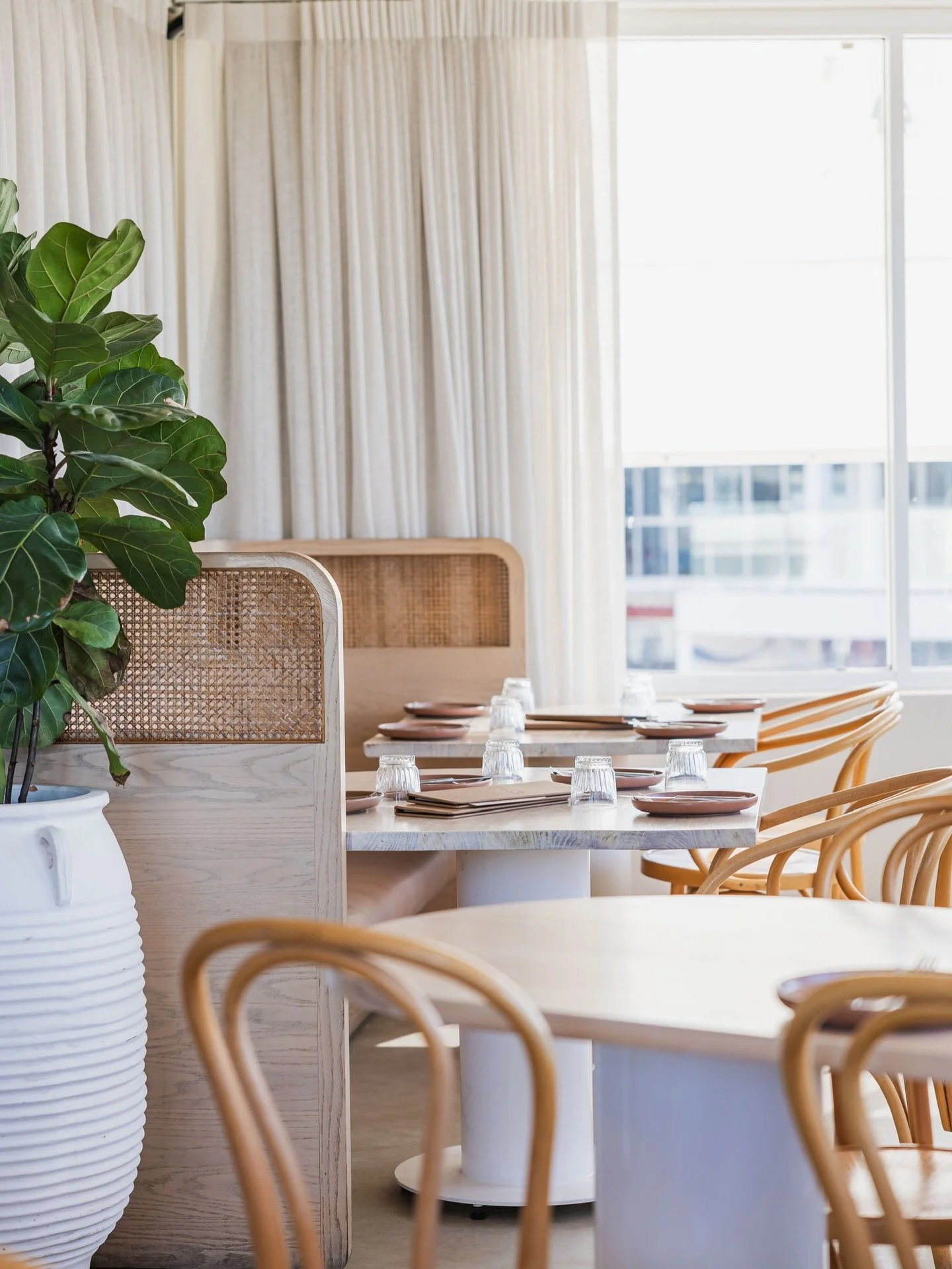 Doors are open.

Long lunches, slow pours, and nowhere else to be.

Saturdays at Dune by Pavilion.