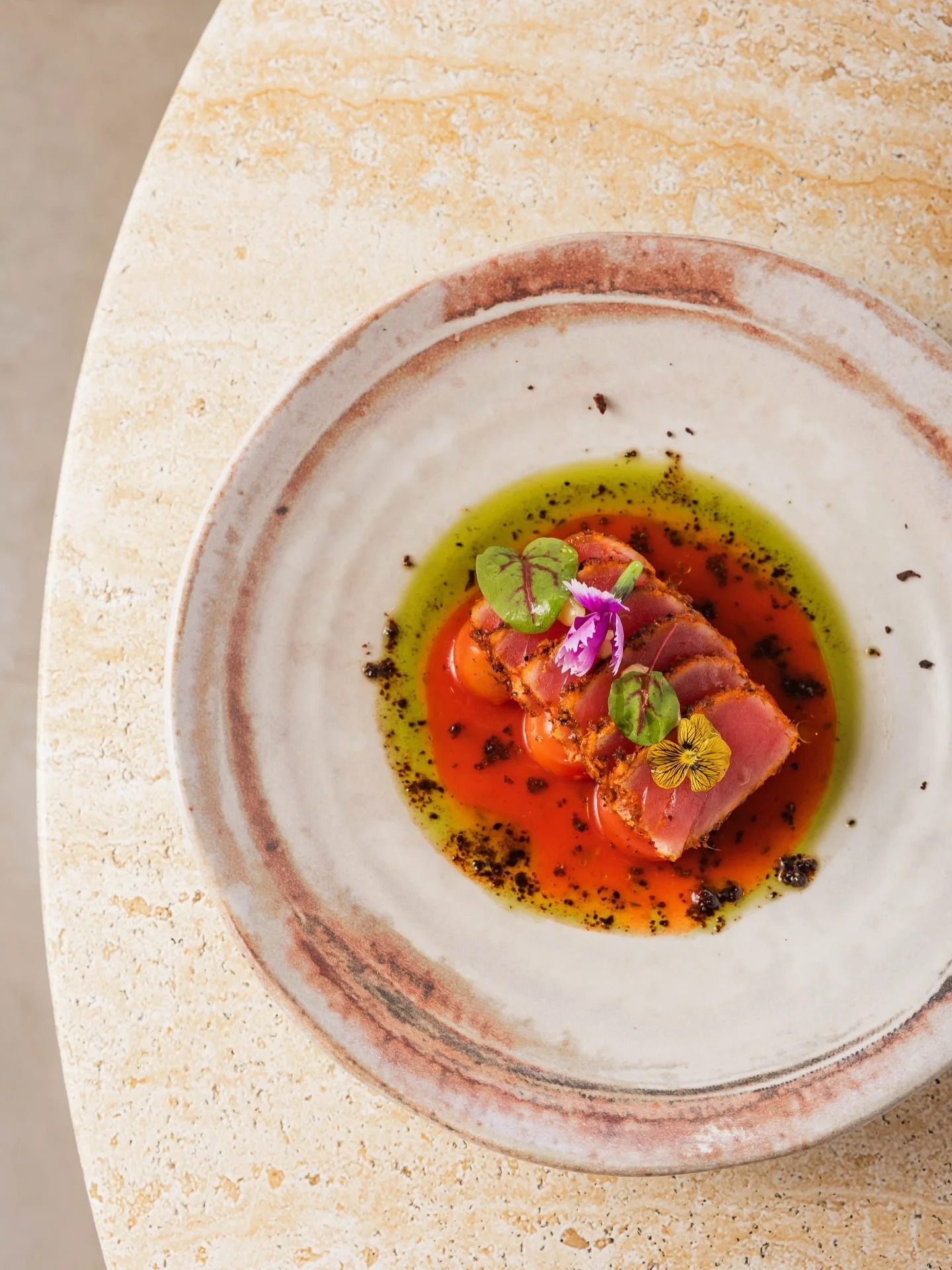 At Dune.

Yellowfin tuna tataki, smoked tomato, olive crumb, confit garlic.

Settle in, take your time. Afternoons are filling up for the weekend, bookings recommended, walk-ins always welcome.

See you soon.