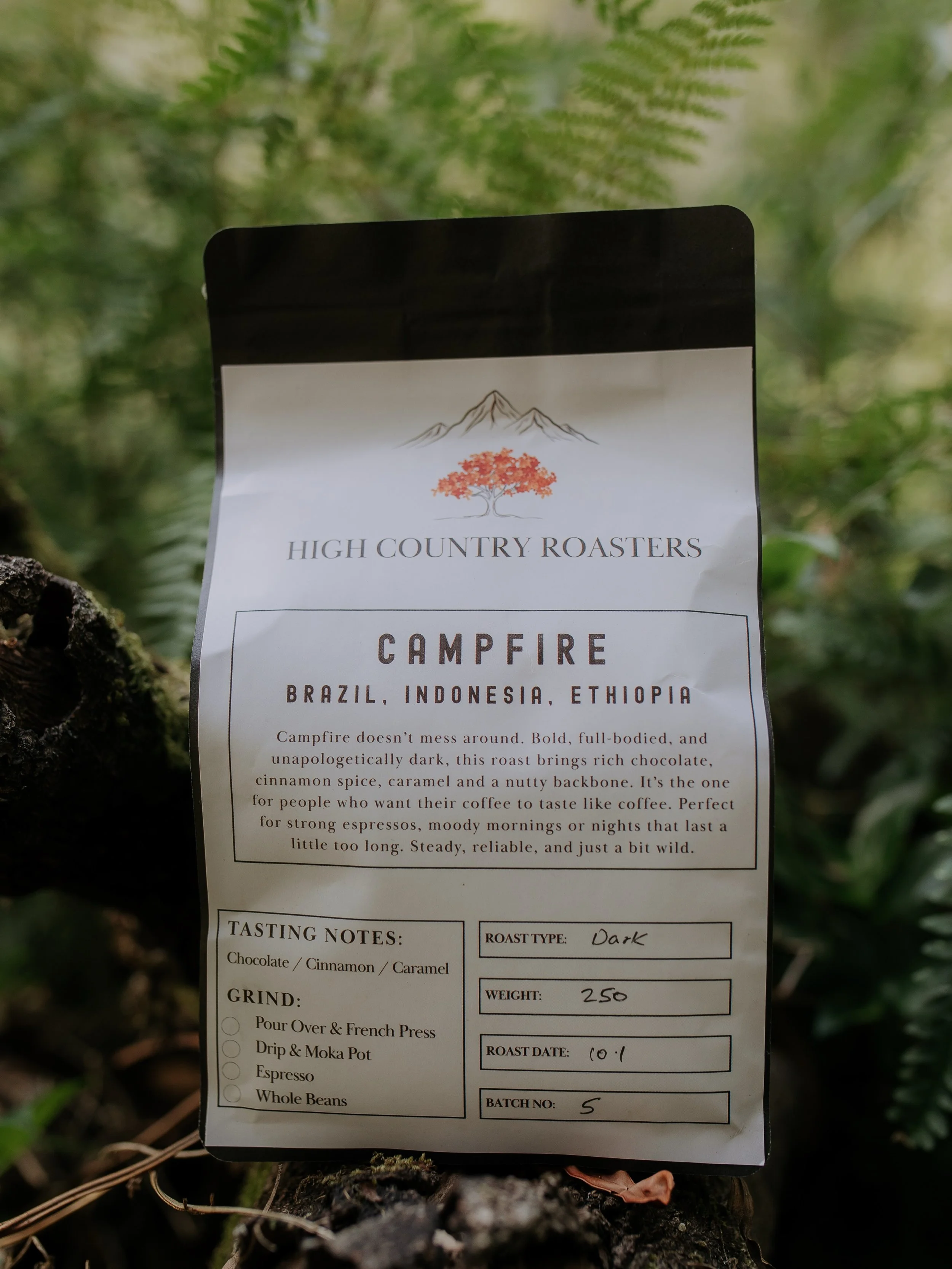 Made a fresh pot of our Campfire dark roast this morning and remembered why it&rsquo;s the one I reach for. It&rsquo;s a coffee blend of Brazil, Indonesia and Ethiopia beans, roasted dark for a bold, full-bodied cup.

Tasting notes are chocolate, cin
