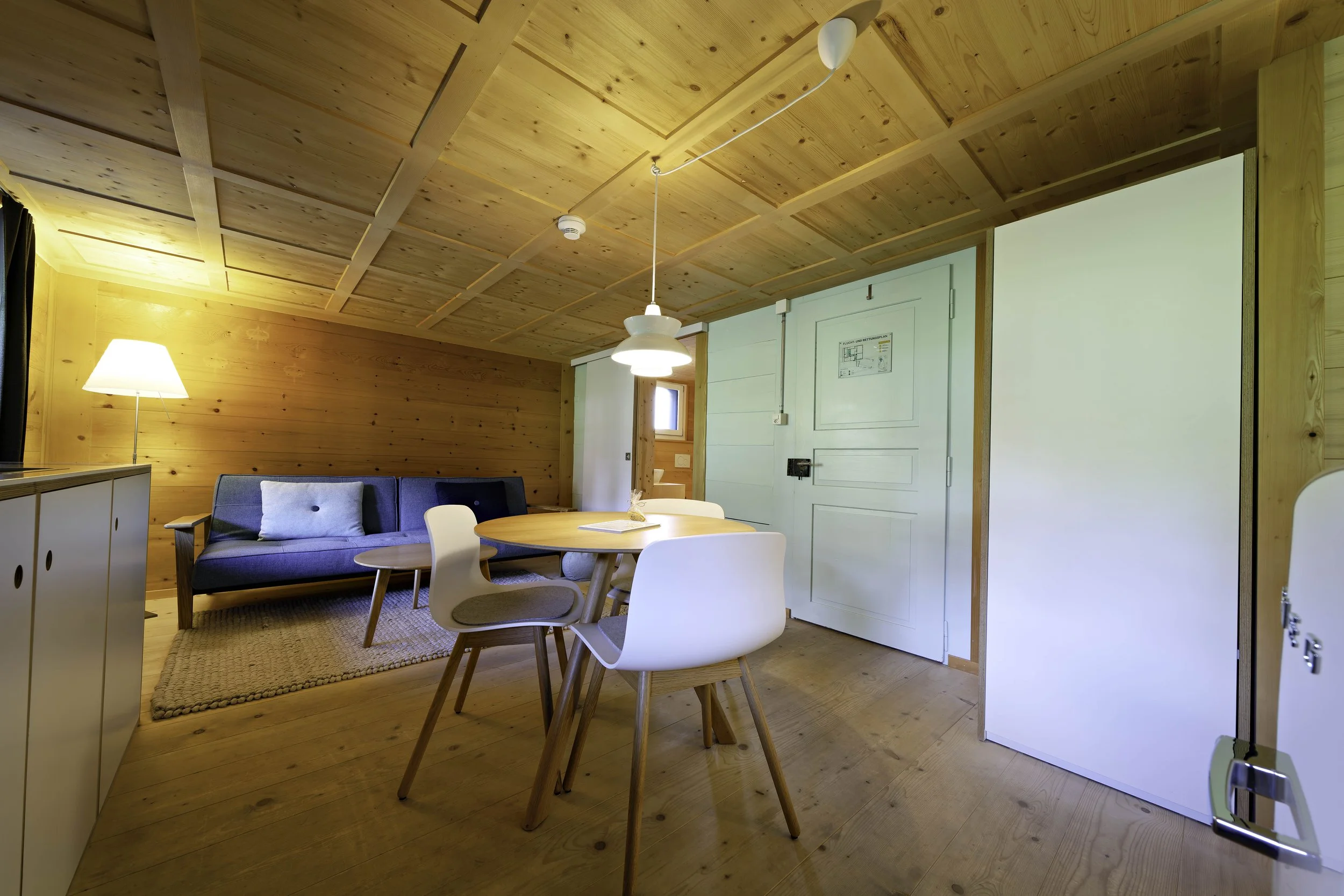 Lenk-Lodge-KMEDIA-R-DSC07302.jpg