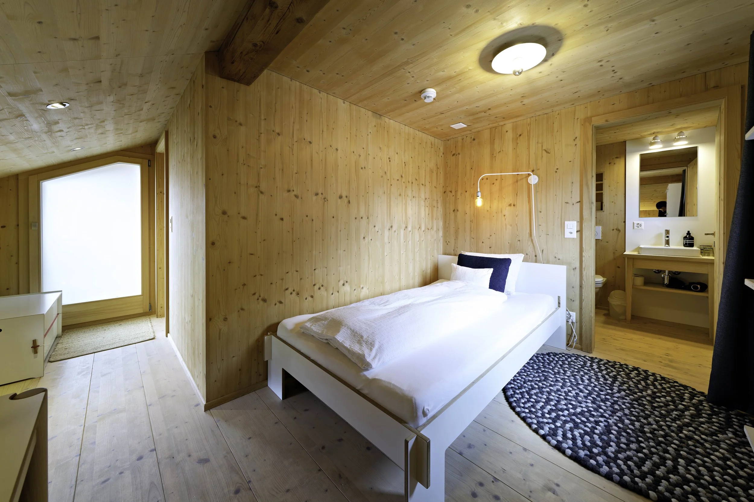 Lenk-Lodge-KMEDIA-R-DSC07699.jpg