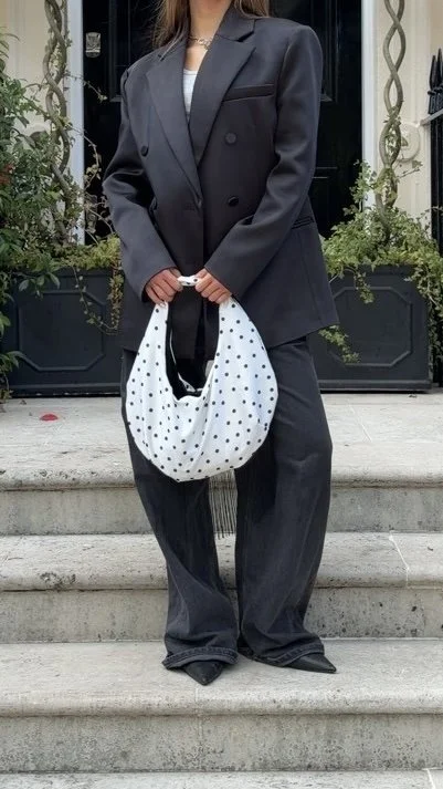 Sunday Polka Dot