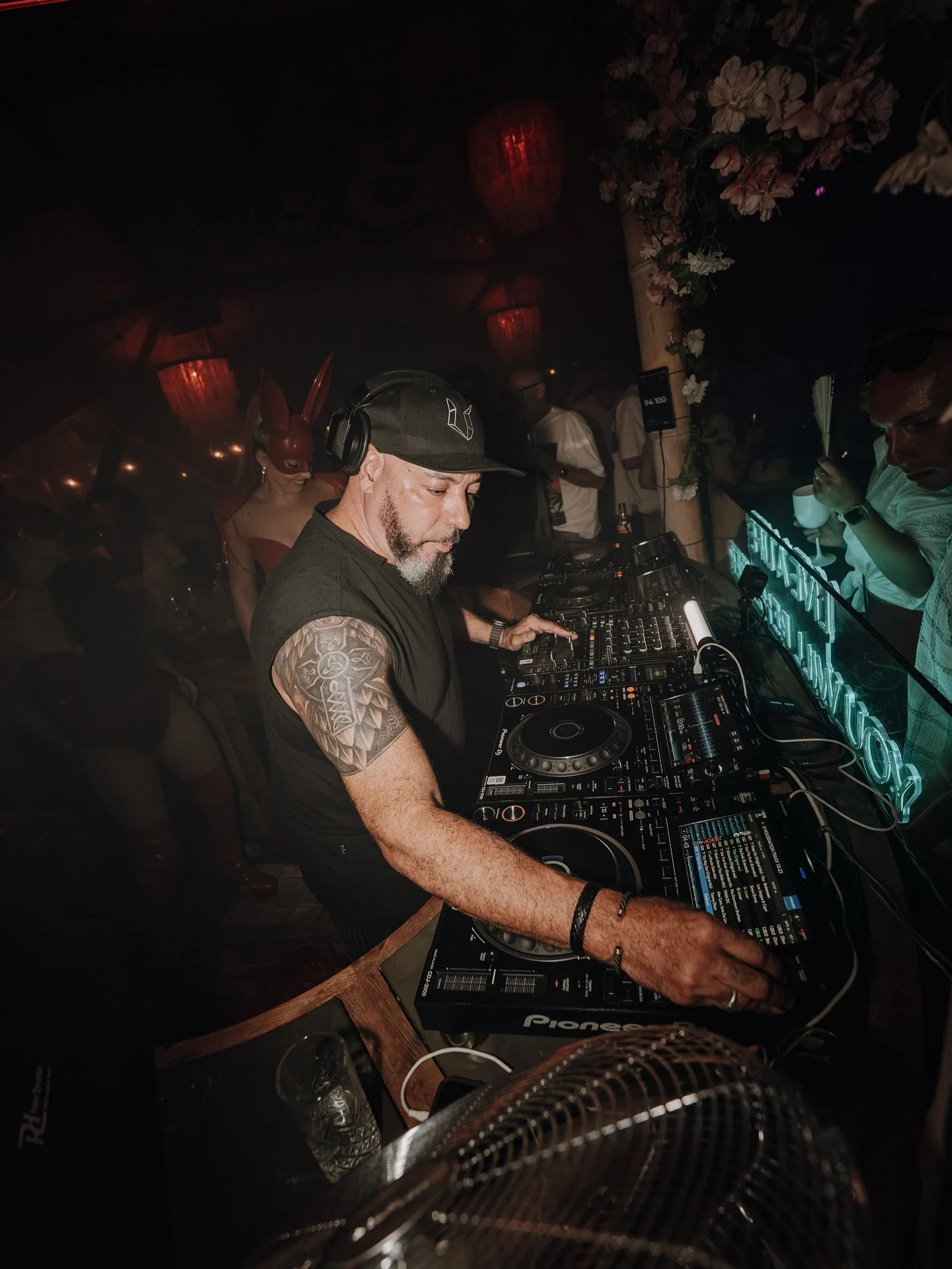 🪩 Content for @bohovillageexperience x @whatdahouse x @djrogersanchez