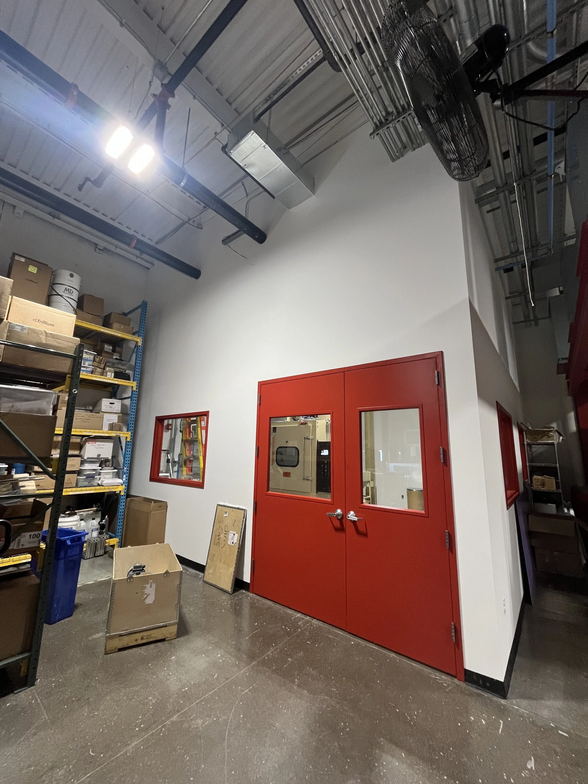 Bead blasting room for Thorlabs