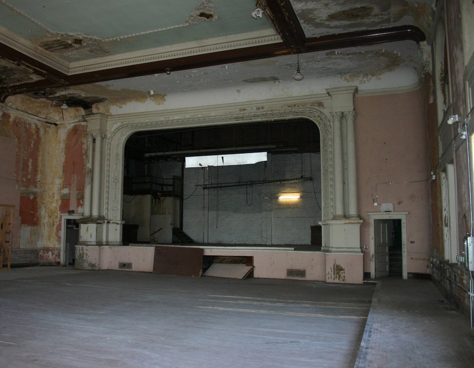 third_floor_stage_sm.jpg