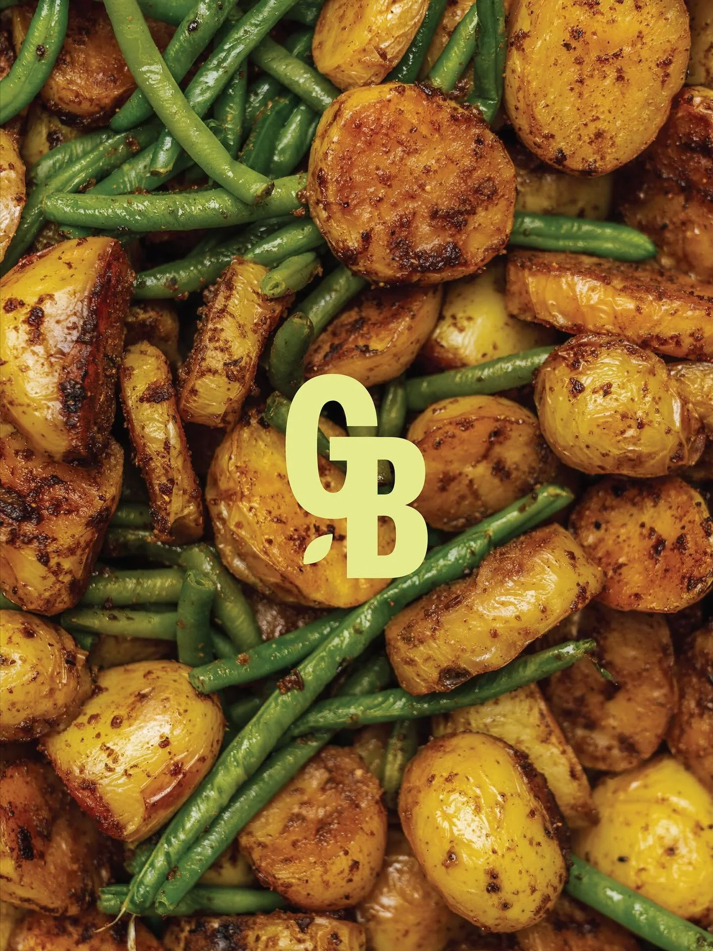 Meet Hera Batata - our spiced baby potatoes with French beans, roasted to golden perfection. 💚
It&rsquo;s hearty, it&rsquo;s fresh, and it&rsquo;s one of our favourite sides for good reason. Add it to your Garden Tray or make it part of your build y