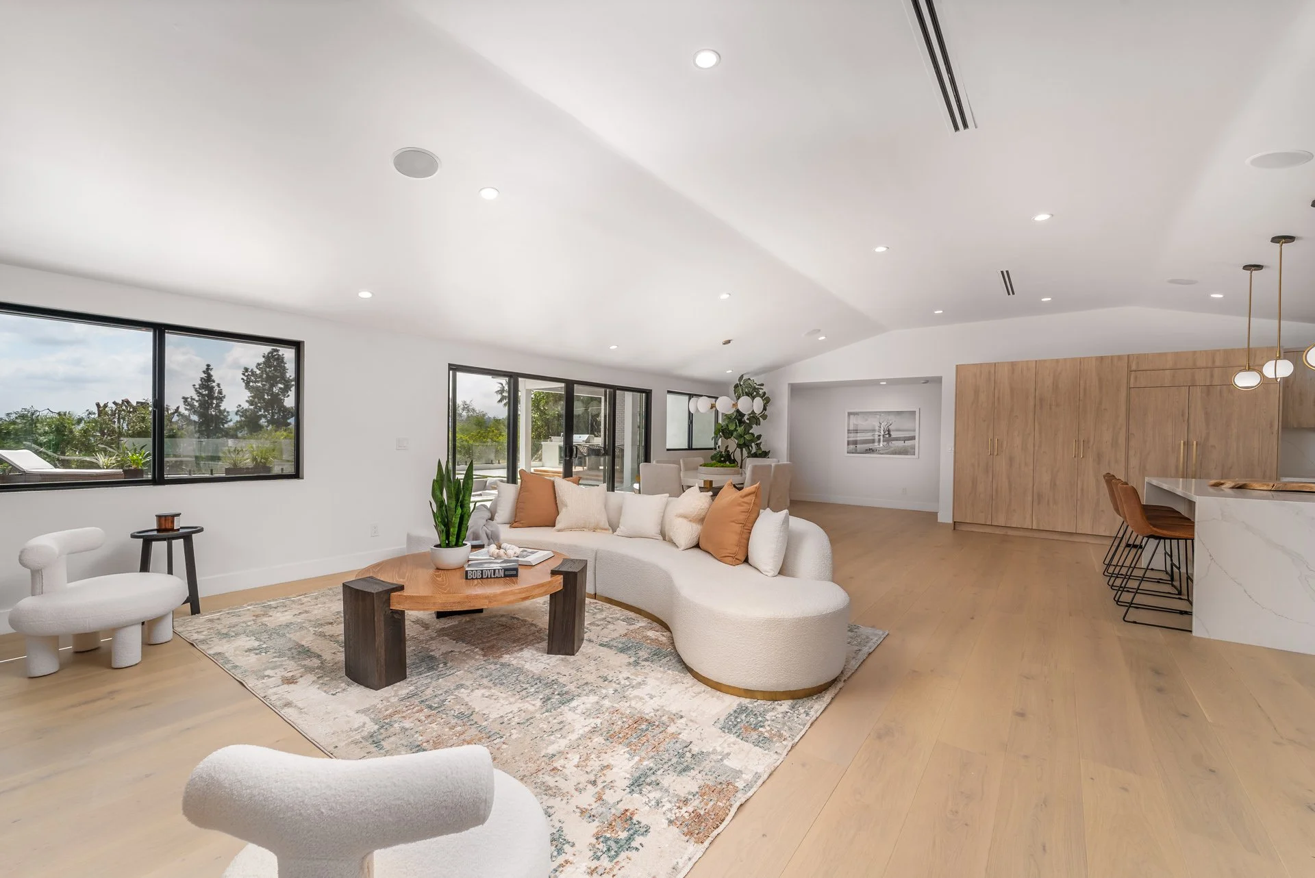 20556 Califa st__75.jpg