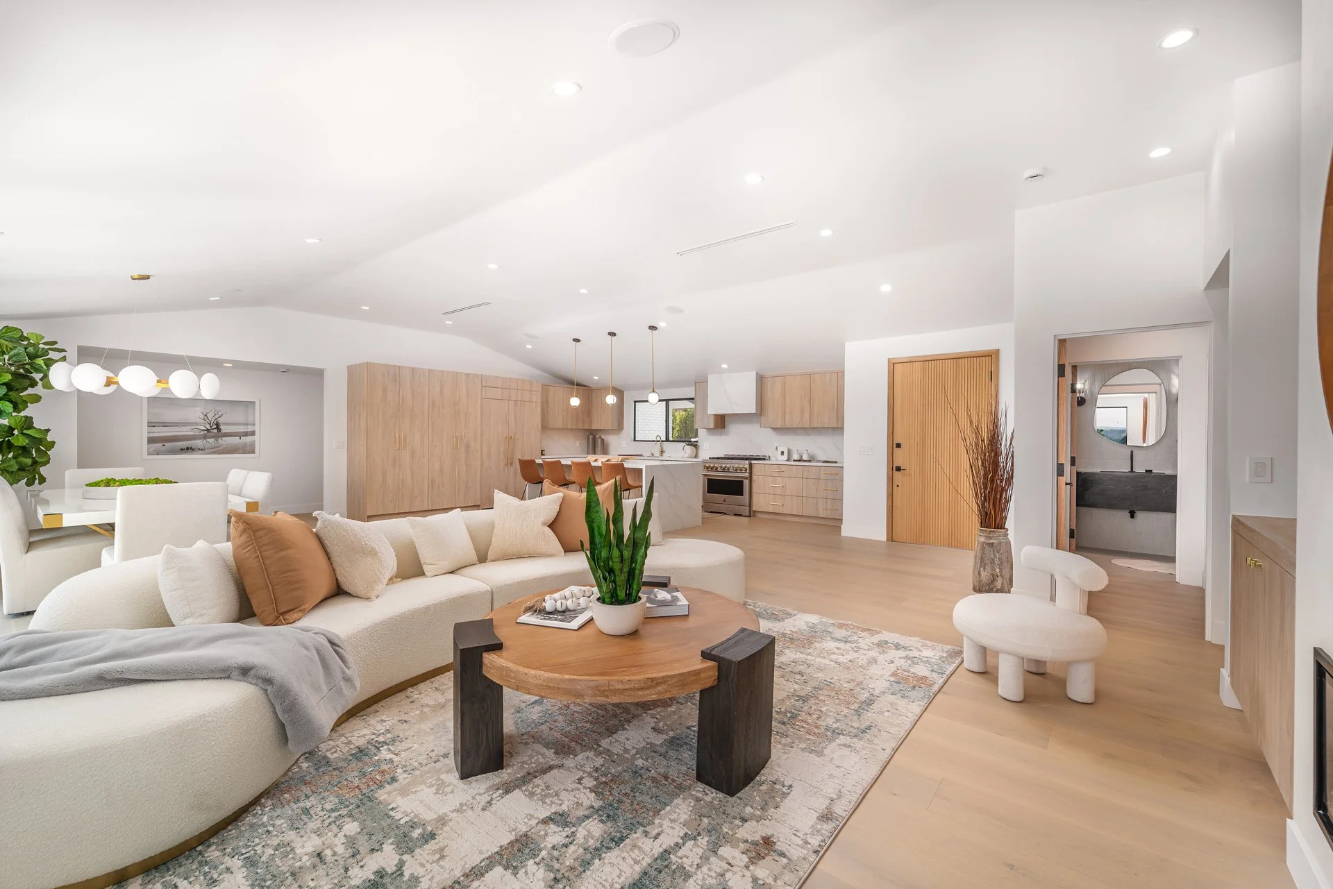 20556 Califa st__74.jpg