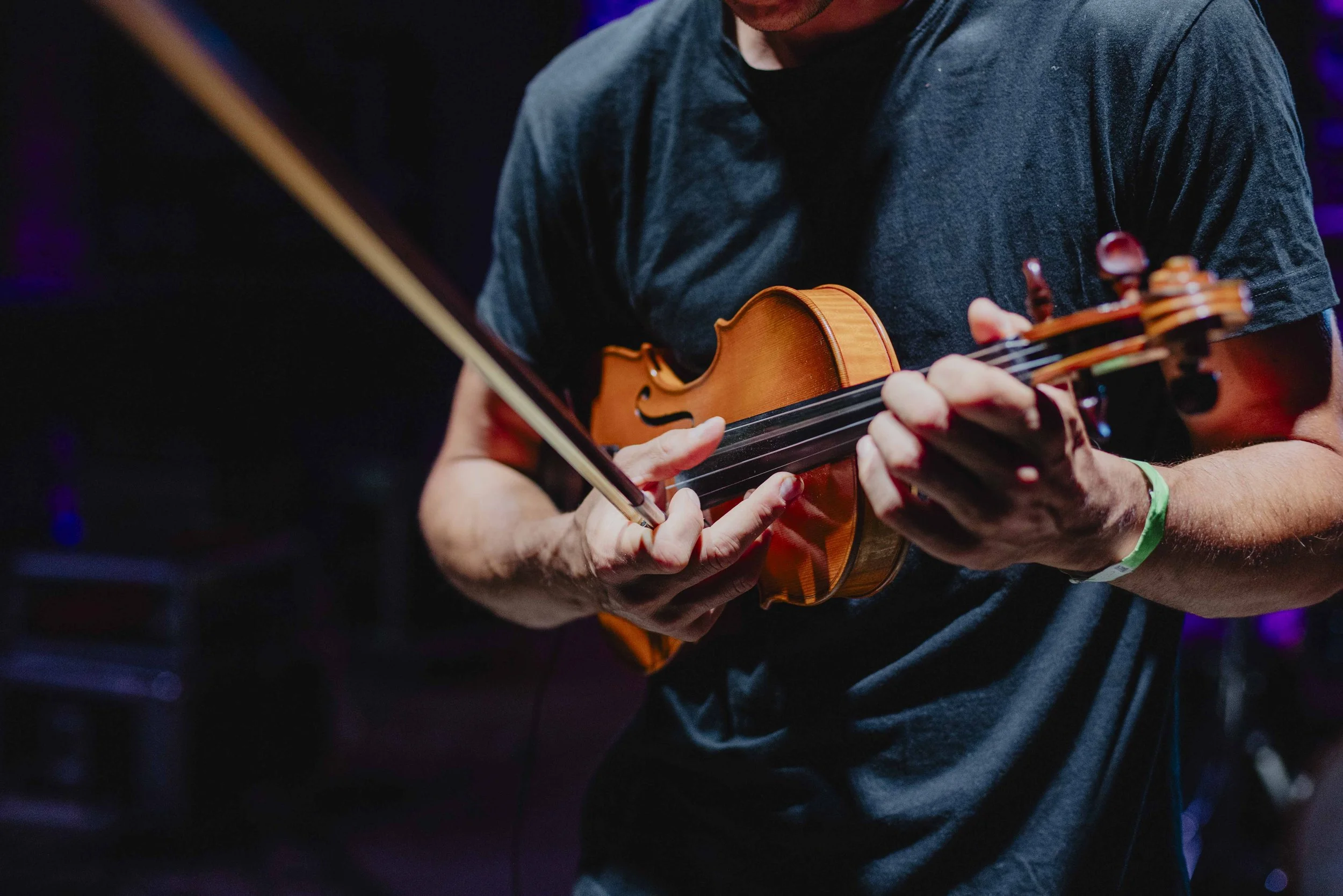 Leon the Violinist in concerto per la chiusura di ECOFestival