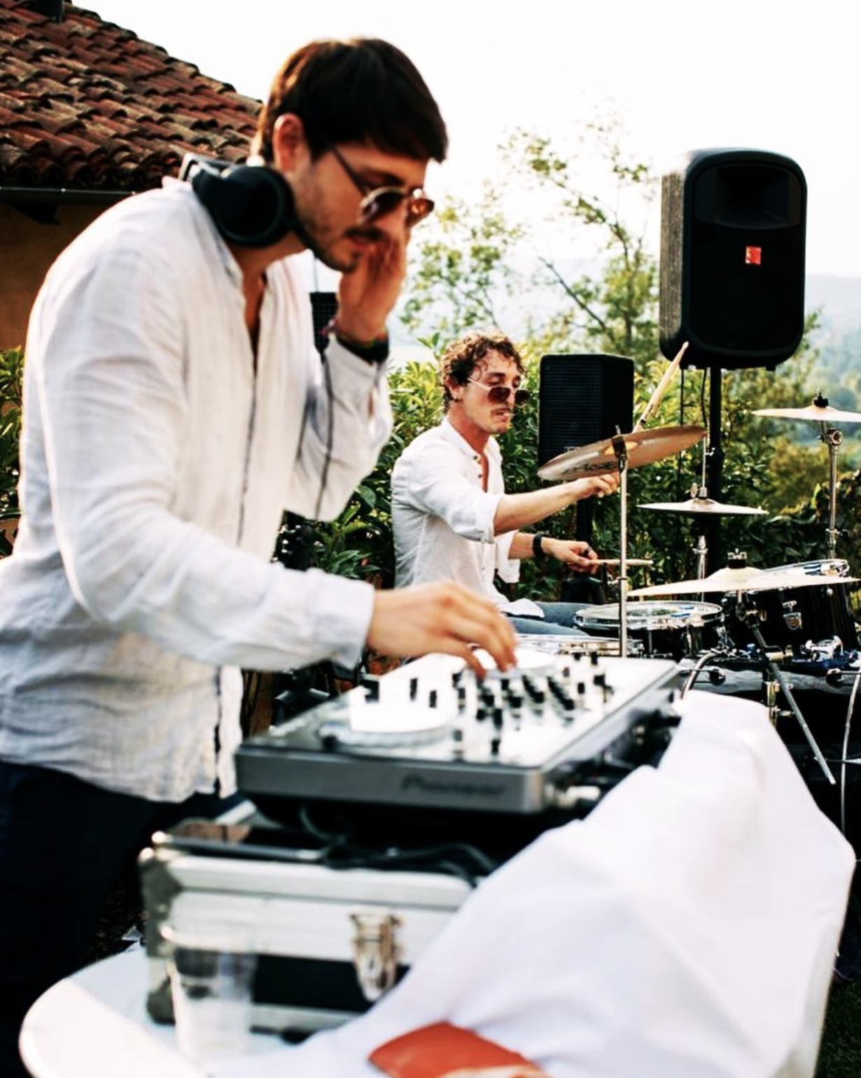 Live Music - Solar Party System DJ Set