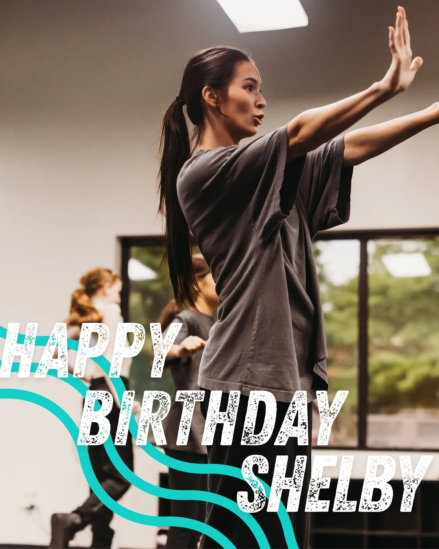 Happiest birthday to the heart behind it all and Owner of The Collective&mdash; Shelby Tull! 🖤 
Cheers to 27✨ &gt;&gt;&gt; Swipe to see where it all began🤪