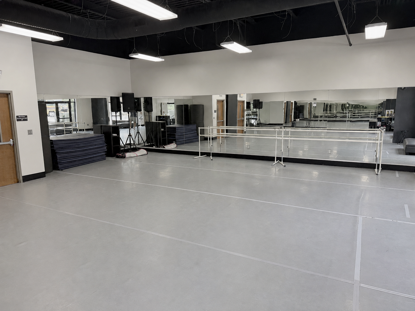 studio 2B.png