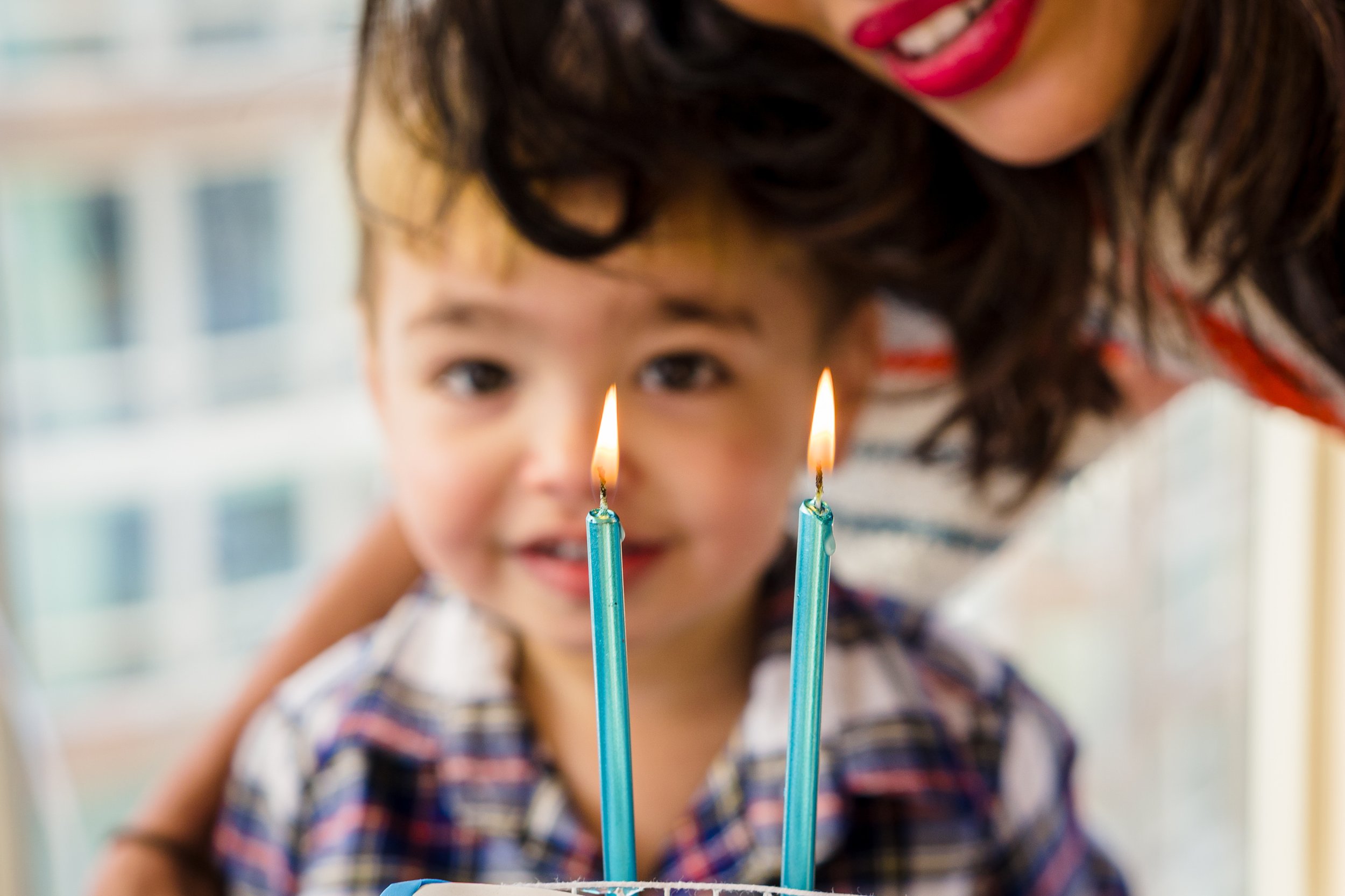 birthday-party-boy-candles.jpg