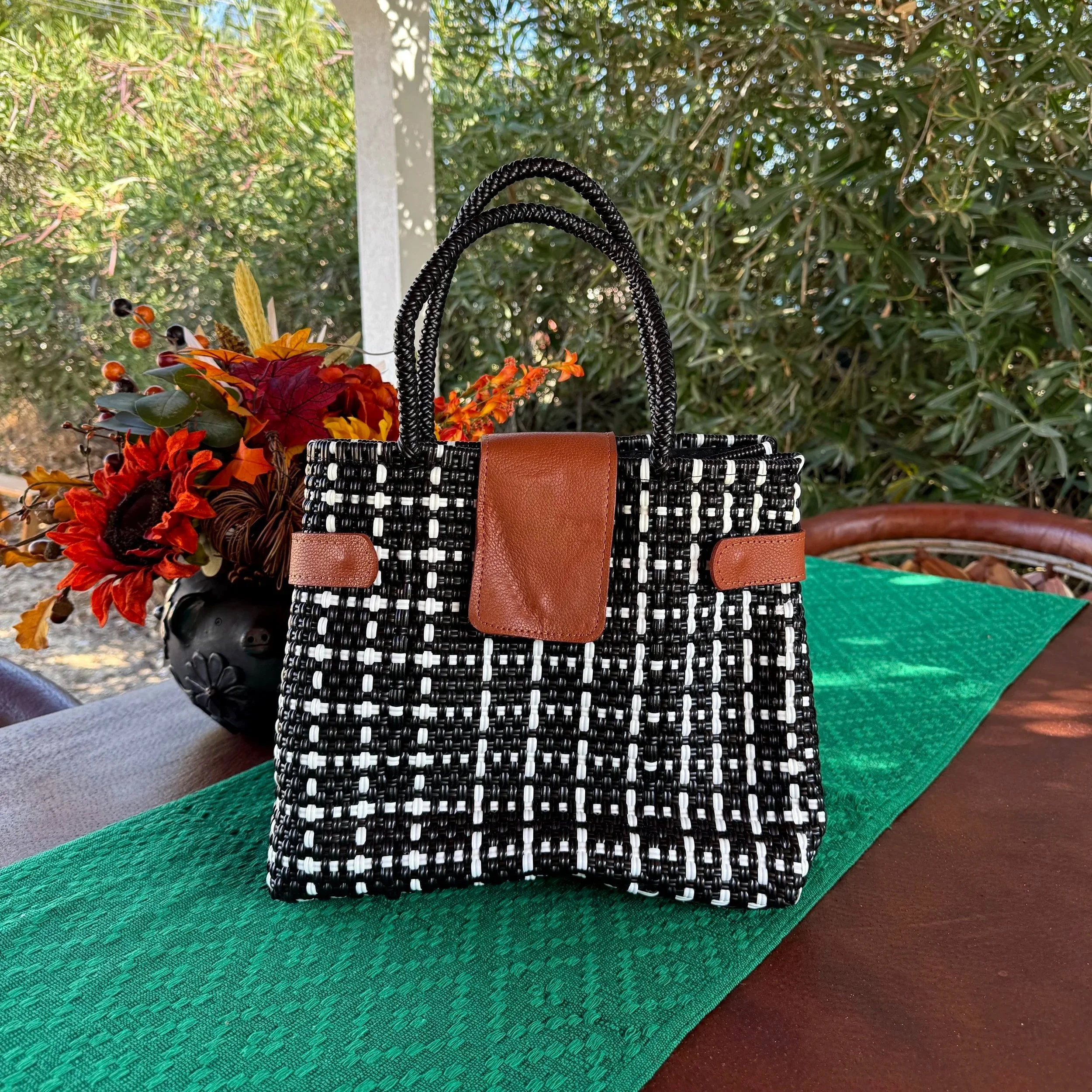 Petite Handbag Style #1