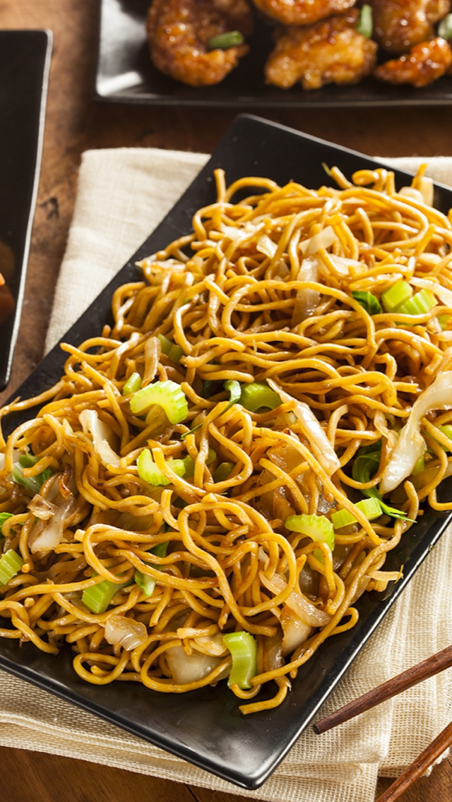 Julie's Noodles Food Image.png
